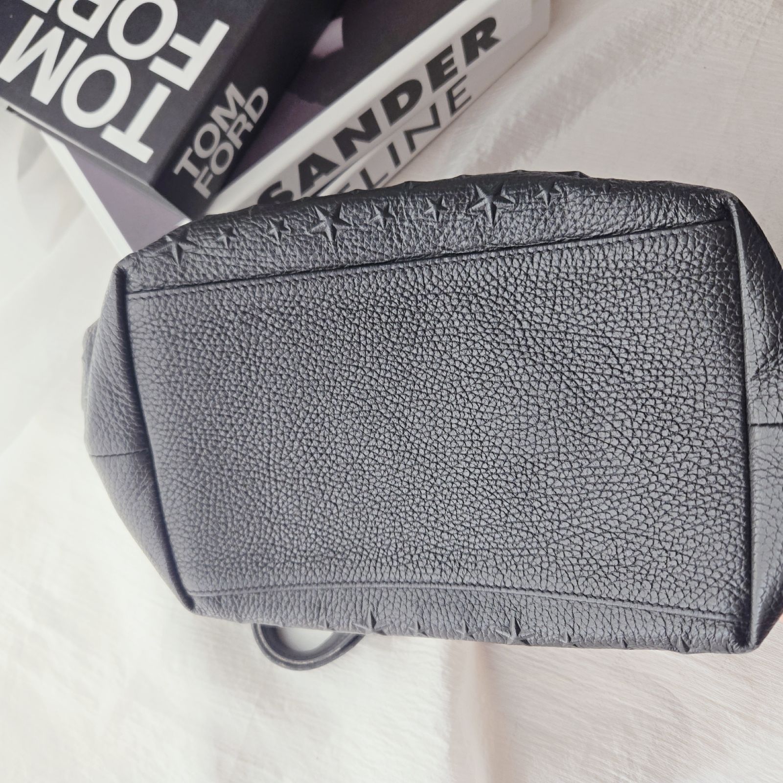 ジミーチュウ JIMMY CHOO トートバッグ ハンドバッグ レザーバッグ 