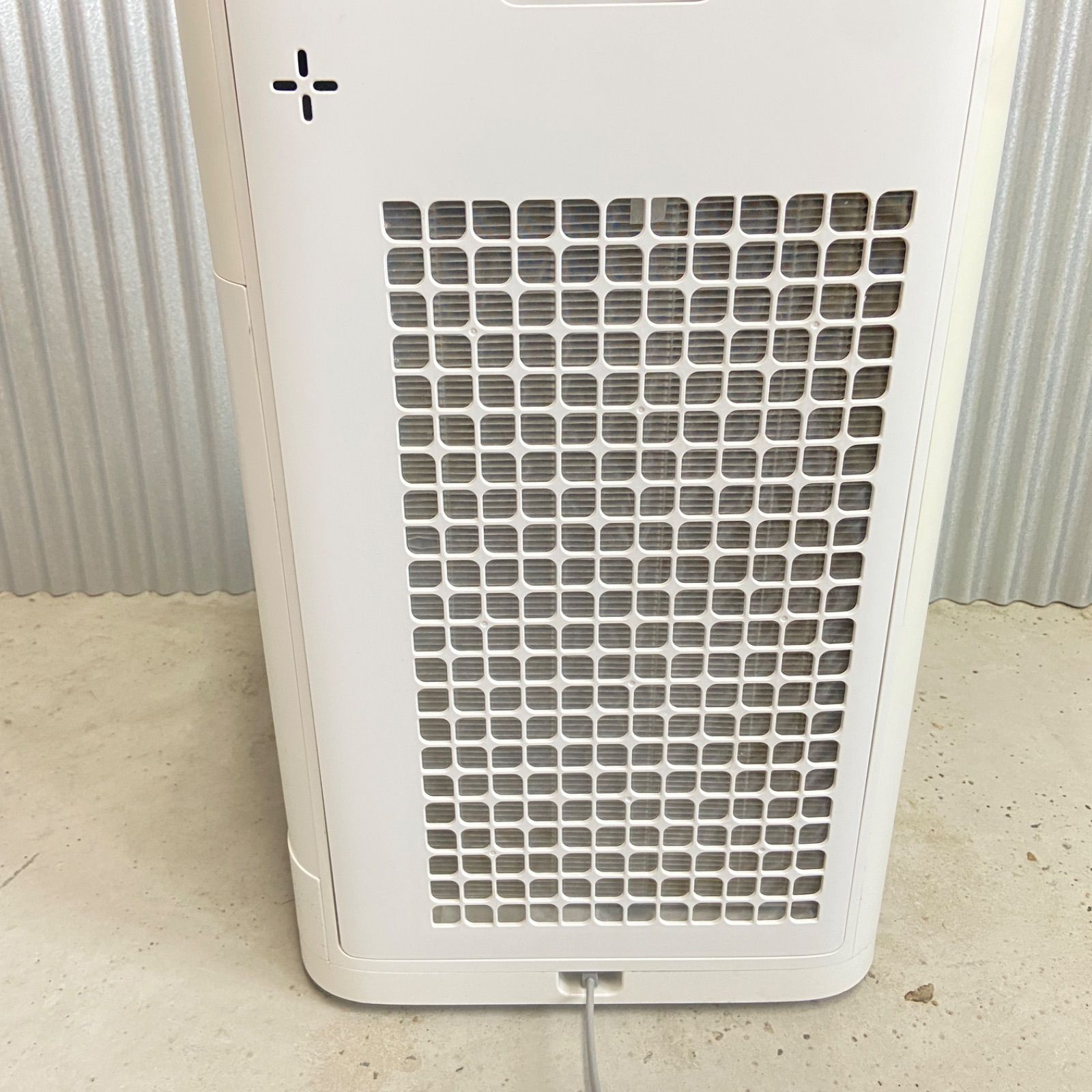 SHARP 加湿空気清浄機 KI-JS50-W 2019年製の中古品です。TI112705 SHARP 加湿空気清浄機 KI-JS50-W 2019年製 プラズマクラスター - メルカリ