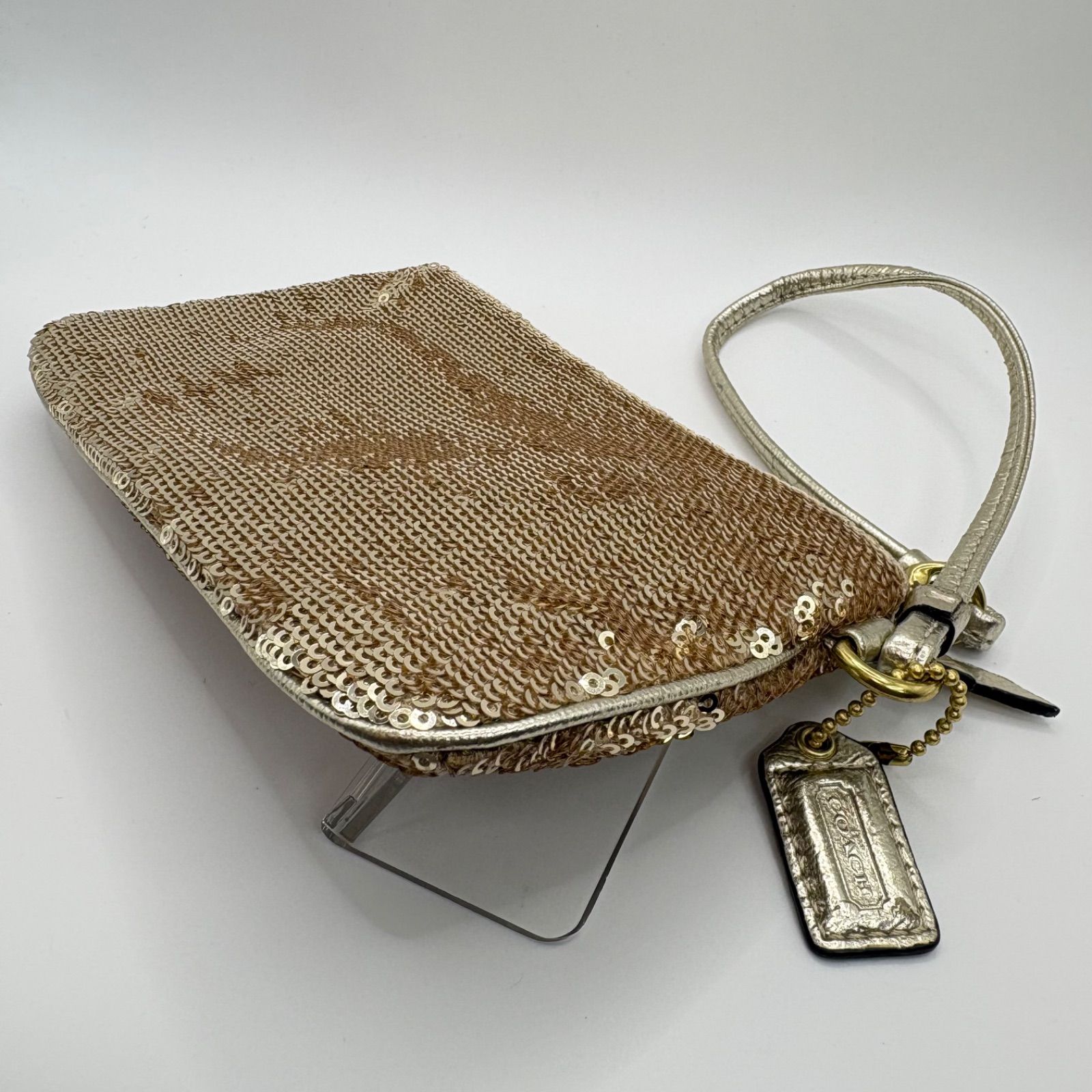 COACH POPPY コーチ ポピー スパンコール リストレット付き ゴールド 