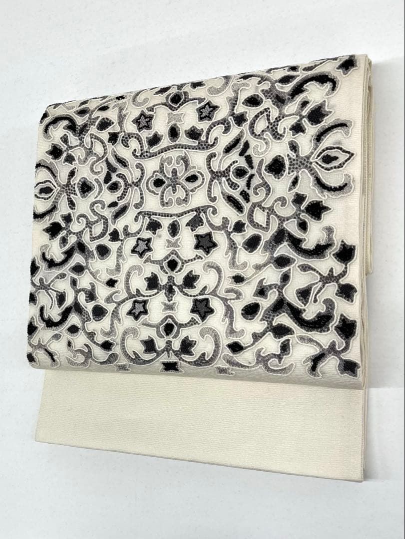 相良刺繍 袋帯 刺繍 幾何学模様 正絹 お太鼓柄 ロングサイズ D520 