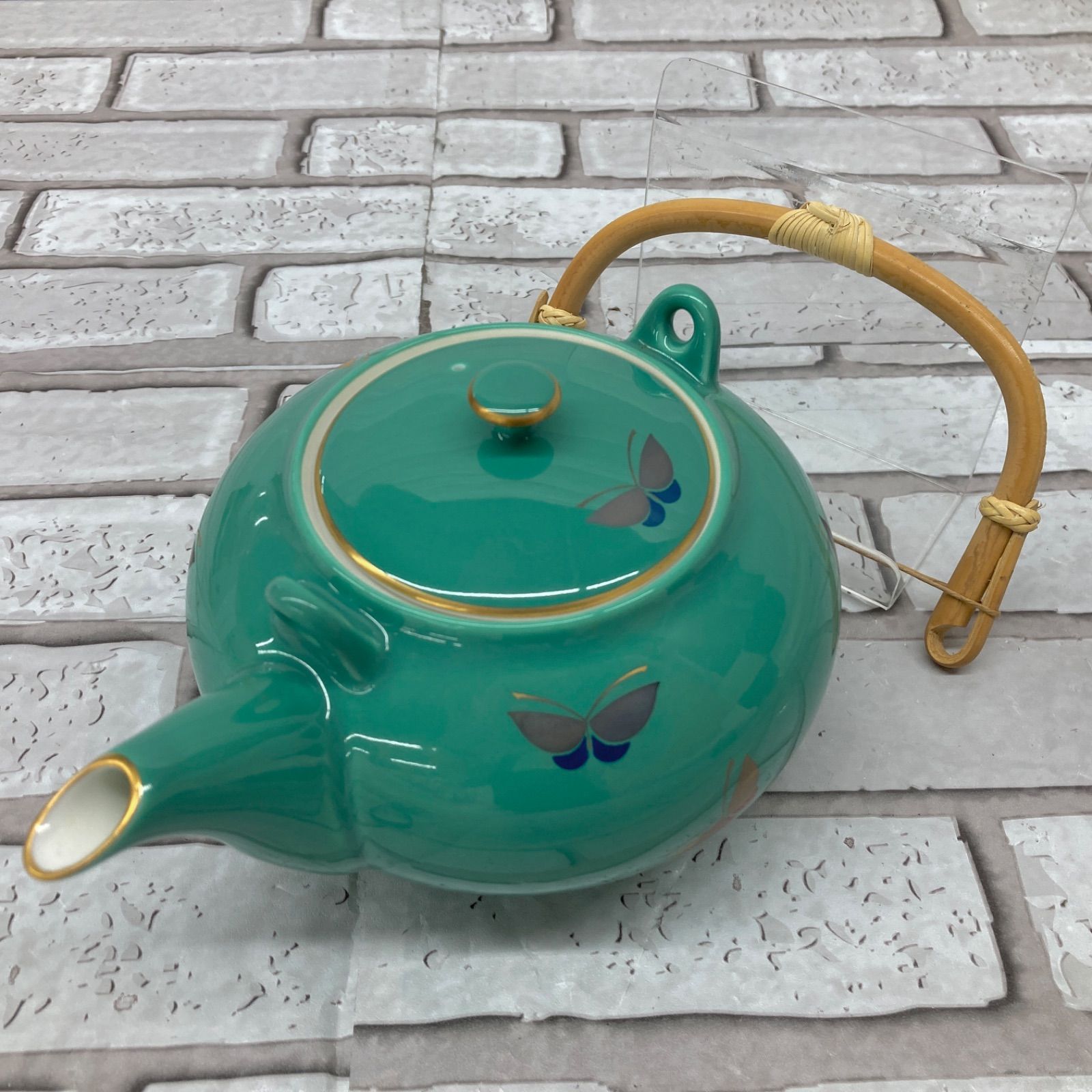 未使用長期保管品 香蘭社 茶器揃え 湯呑×5/急須×1 グリーン系 蝶柄 箱
