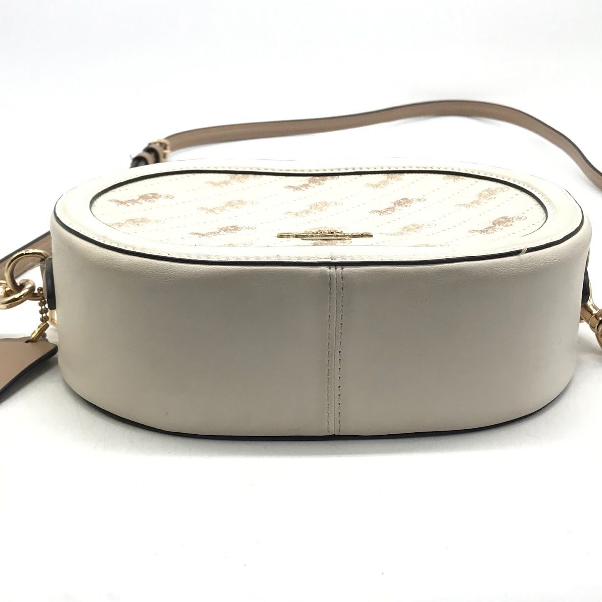 【倉吉店】 中古 COACH | コーチ ショルダーバッグ ホースアンドキャリッジ 04057 ホースアンドキャリッジ アイボリー系 【122】 COACH - 【倉吉店】 中古 COACH | コーチ ショルダーバッグ ホース