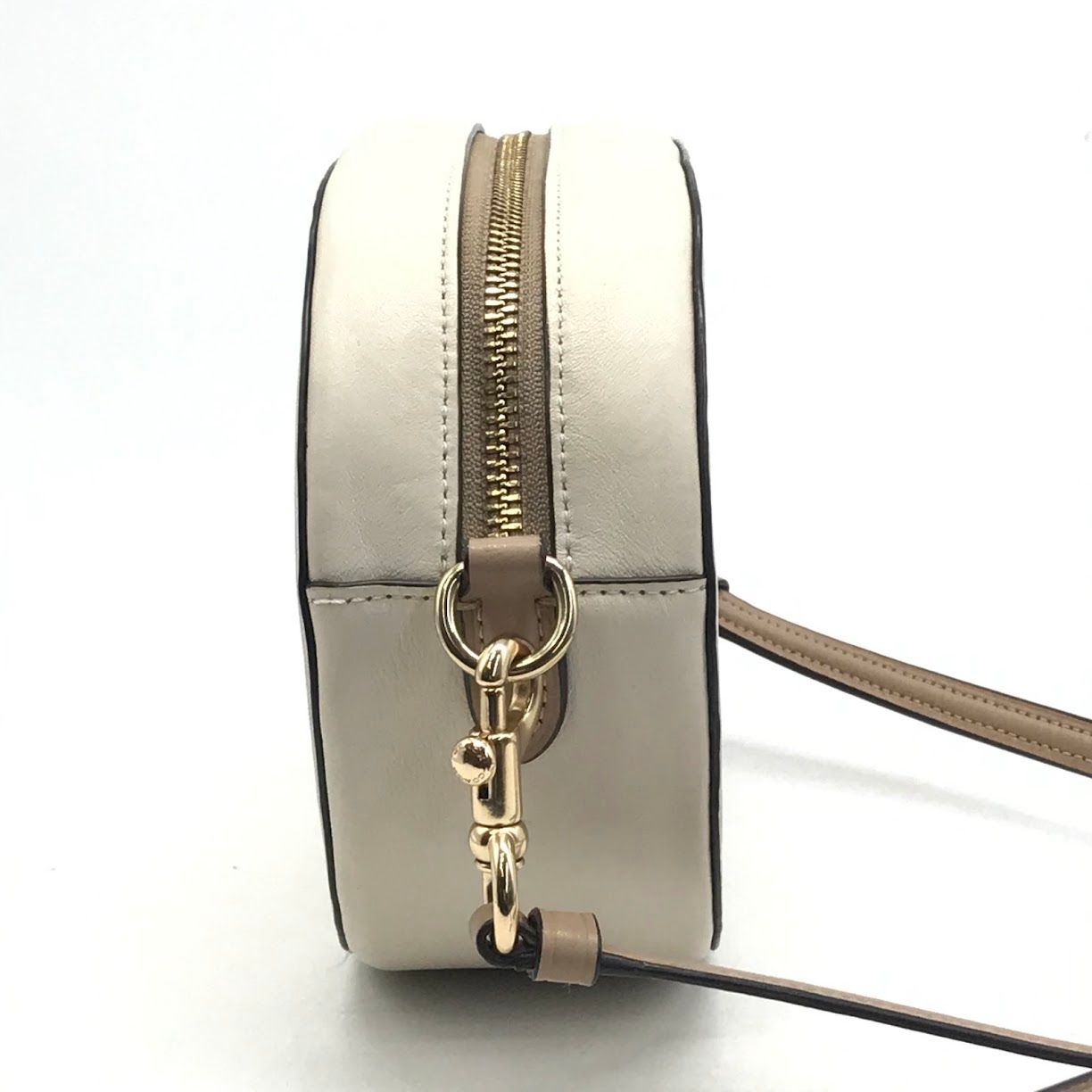 【倉吉店】 中古 COACH | コーチ ショルダーバッグ ホースアンドキャリッジ 04057 ホースアンドキャリッジ アイボリー系 【122】 倉吉店】 中古 COACH | コーチ ショルダーバッグ ホースアンド