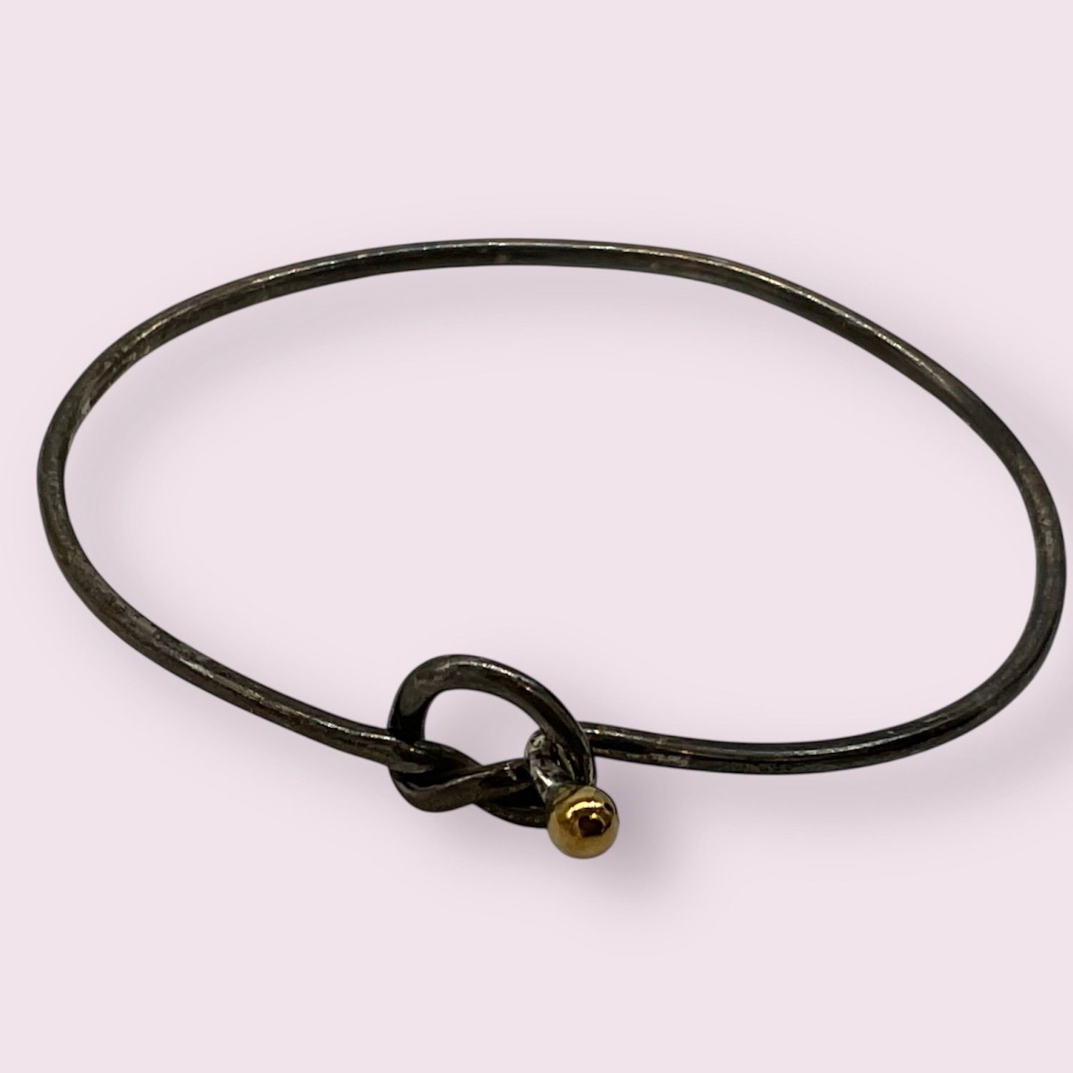 Tiffany&Co. ティファニー フック&アイ バングル ラブノット Tiffany&Co. ティファニー フック&アイ バングル ラブノット