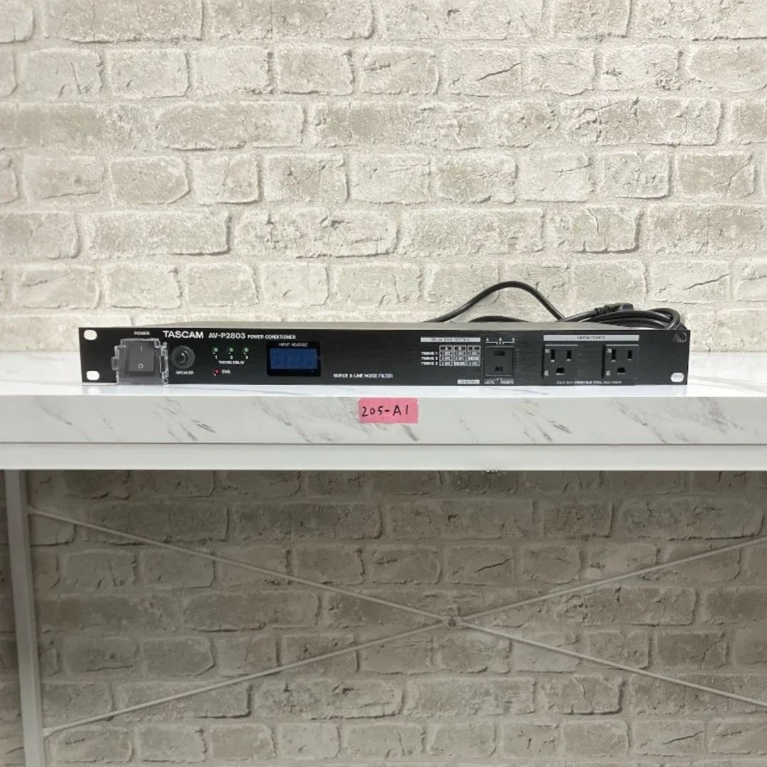 送料無料！】中古 TASCAM AV-P2803 パワーディストリビューター 3P