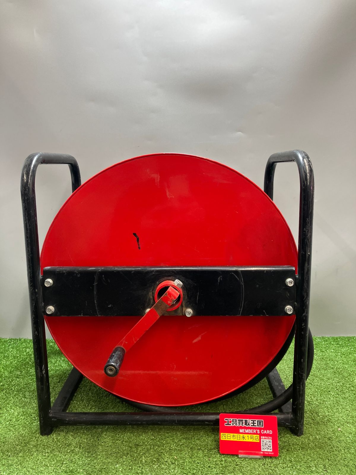 【中古品】【0936】高圧用エアーホースドラム　30ｍ　IT21BH8YELE2 7,796円