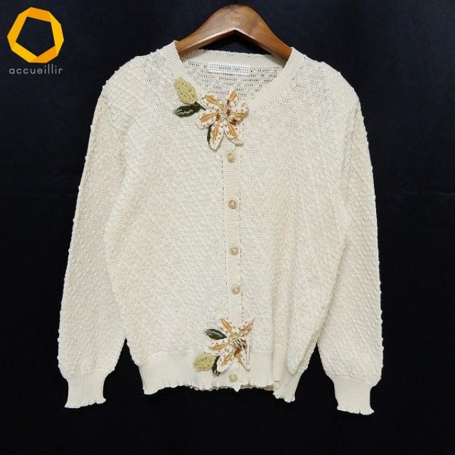 akc カネコイサオ KANEKO ISAO カーディガン 生成 ニット 花 akc カネコイサオ KANEKO ISAO カーディガン 生成 ニット 花
