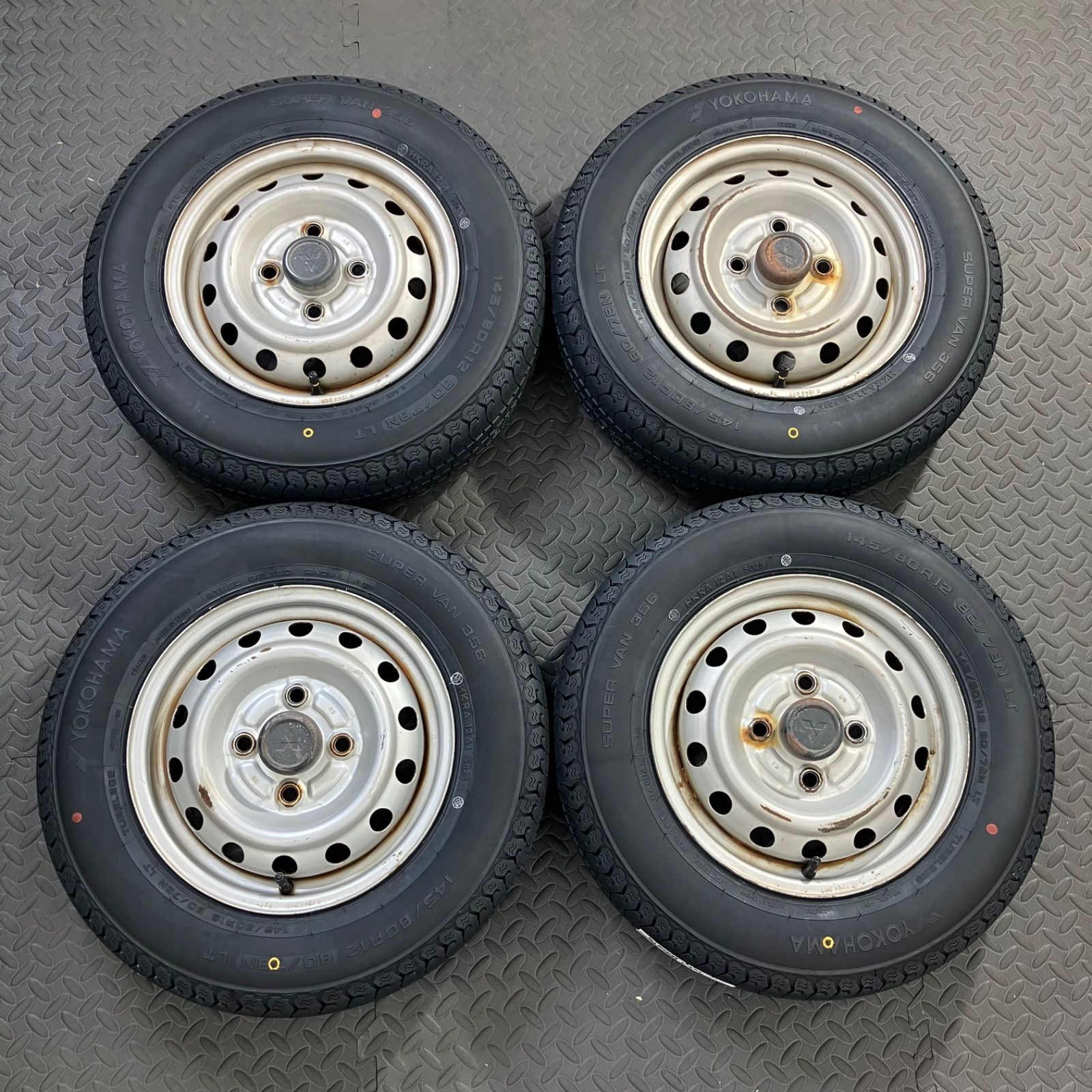 25年製 新品タイヤ 145/80R12 80/78N LT ヨコハマ スーパーバン356(夏 