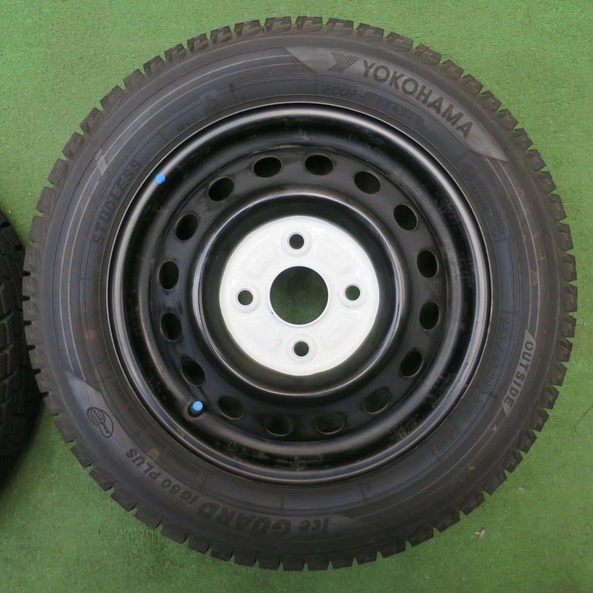 バリ溝！9.5分以上☆スタッドレス 155/65R13 ヨコハマ アイスガード 