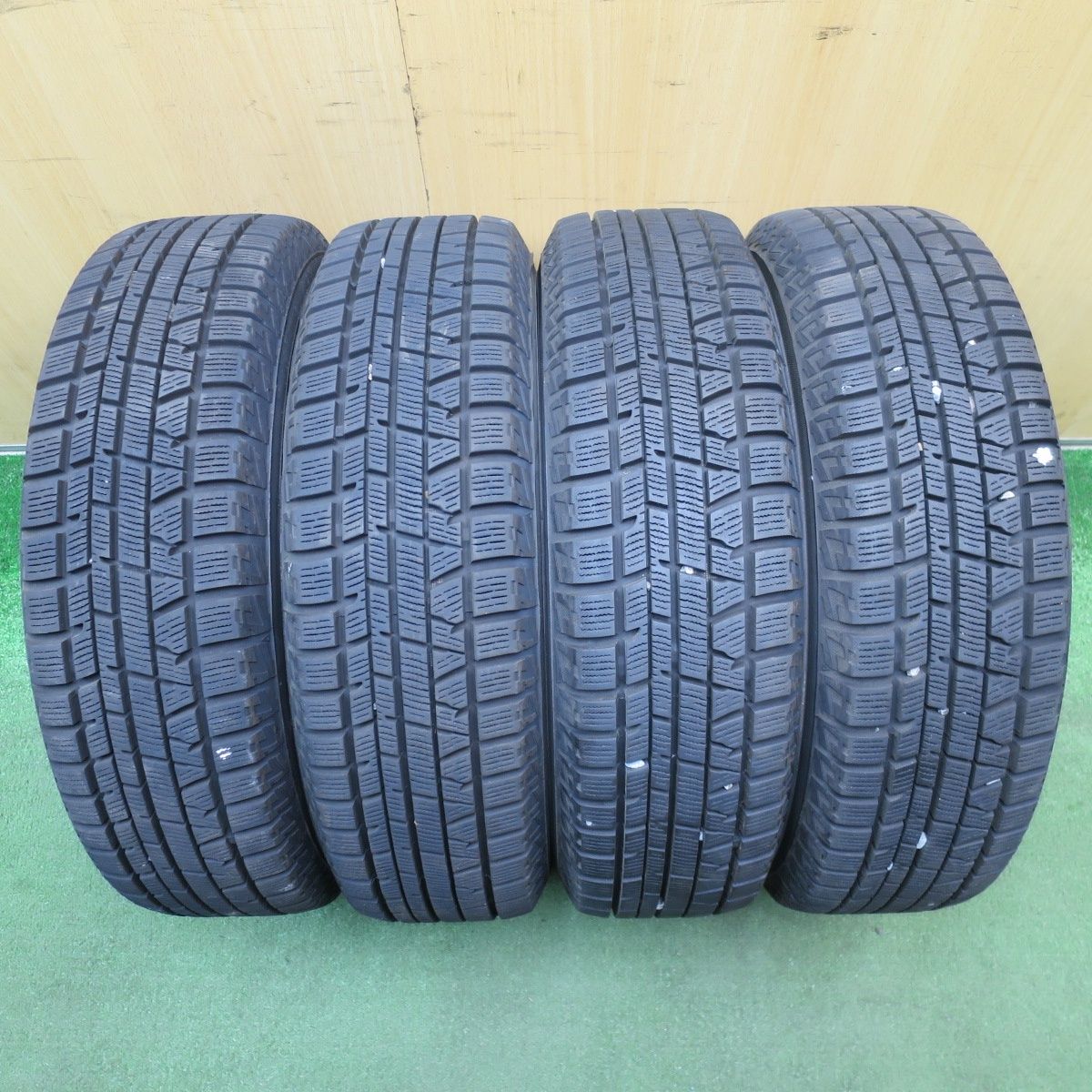 バリ溝！9.5分以上☆スタッドレス 155/65R13 ヨコハマ アイスガード 