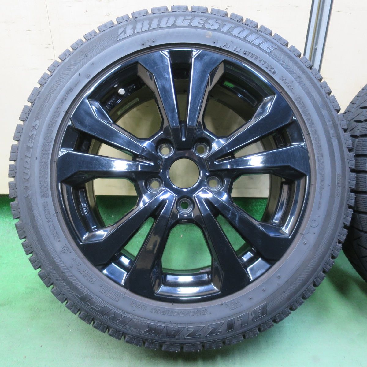 バリ溝！23年！9.5分以上☆BMW MINI 等 TAS Advance Line SV-1 205