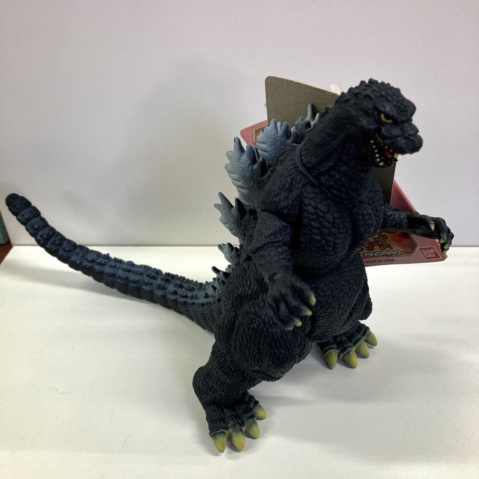 タグ付き ゴジラ 1998年 ムービーモンスターシリーズ ソフビ BANDAI