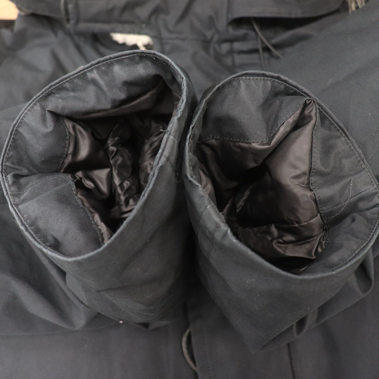 IT4C88YD9V8O LOUISVUITTON ルイヴィトン ダウンコート ファー付き ブラック H4PK25BRX メンズ サイズ58 アウター IT4C88YD9V8O LOUISVUITTON ルイヴィトン ダウンコート ファー付き