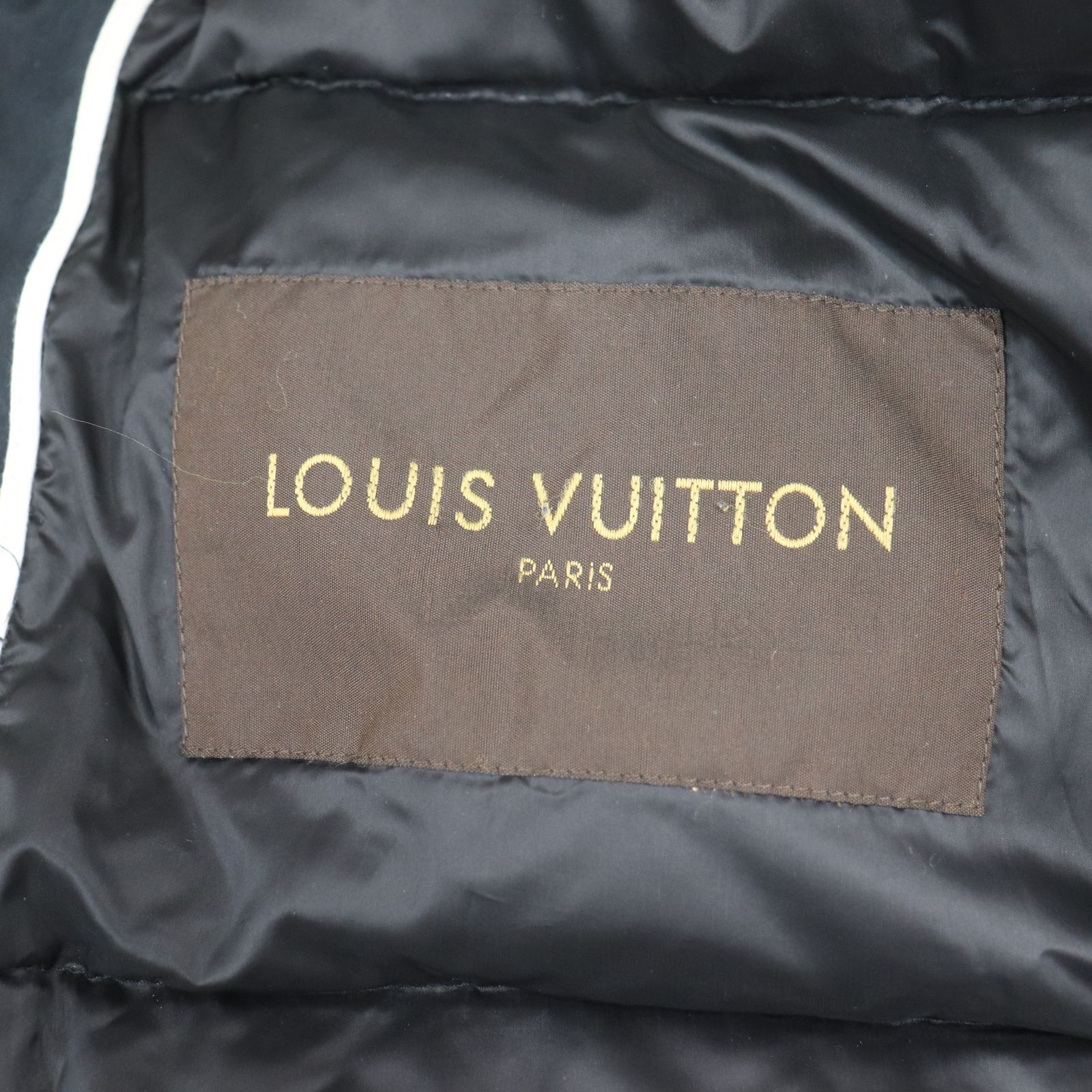 IT4C88YD9V8O LOUISVUITTON ルイヴィトン ダウンコート ファー付き