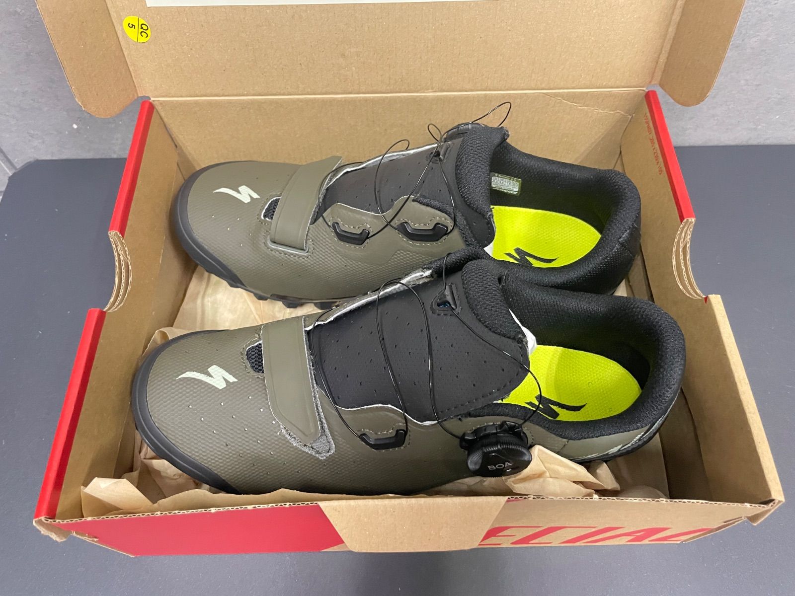 c0532□NEW□SPECIALIZED スペシャライズド RECON 2.0 OAK オーク 