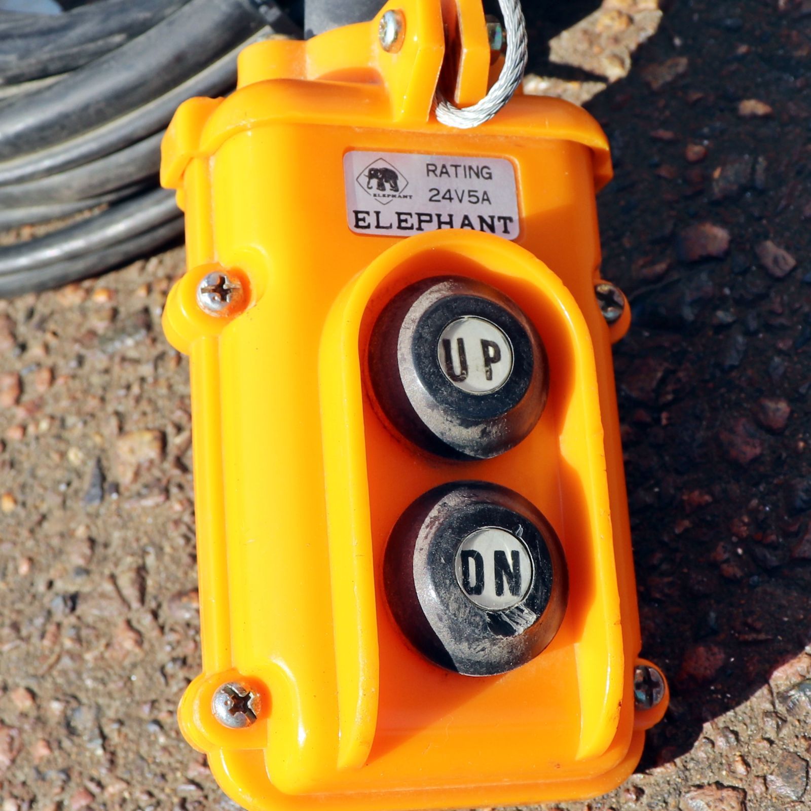 新潟発 象印 電気チェーンブロック FA型 1000kg 1t 中古 動作確認済 