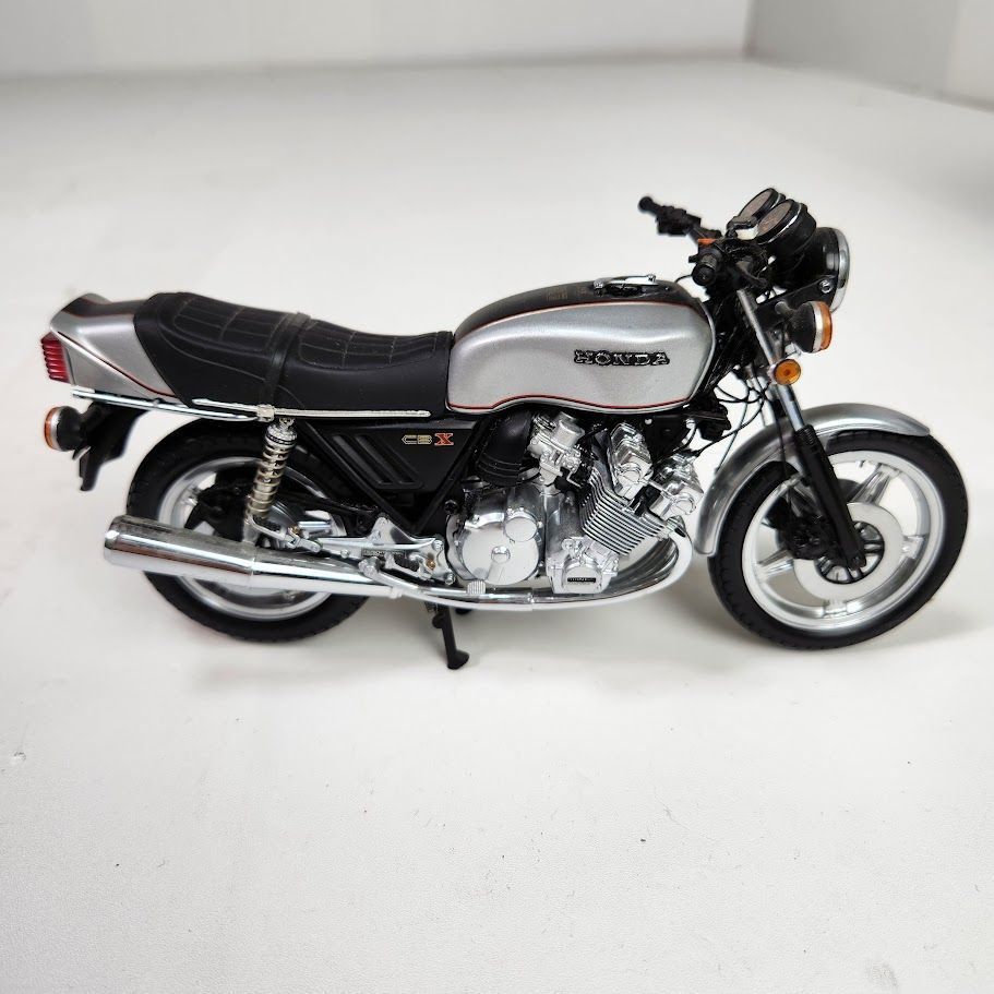 希少】MINICHAMPS 1/12 HONDA CBX1000 シルバー - メルカリ