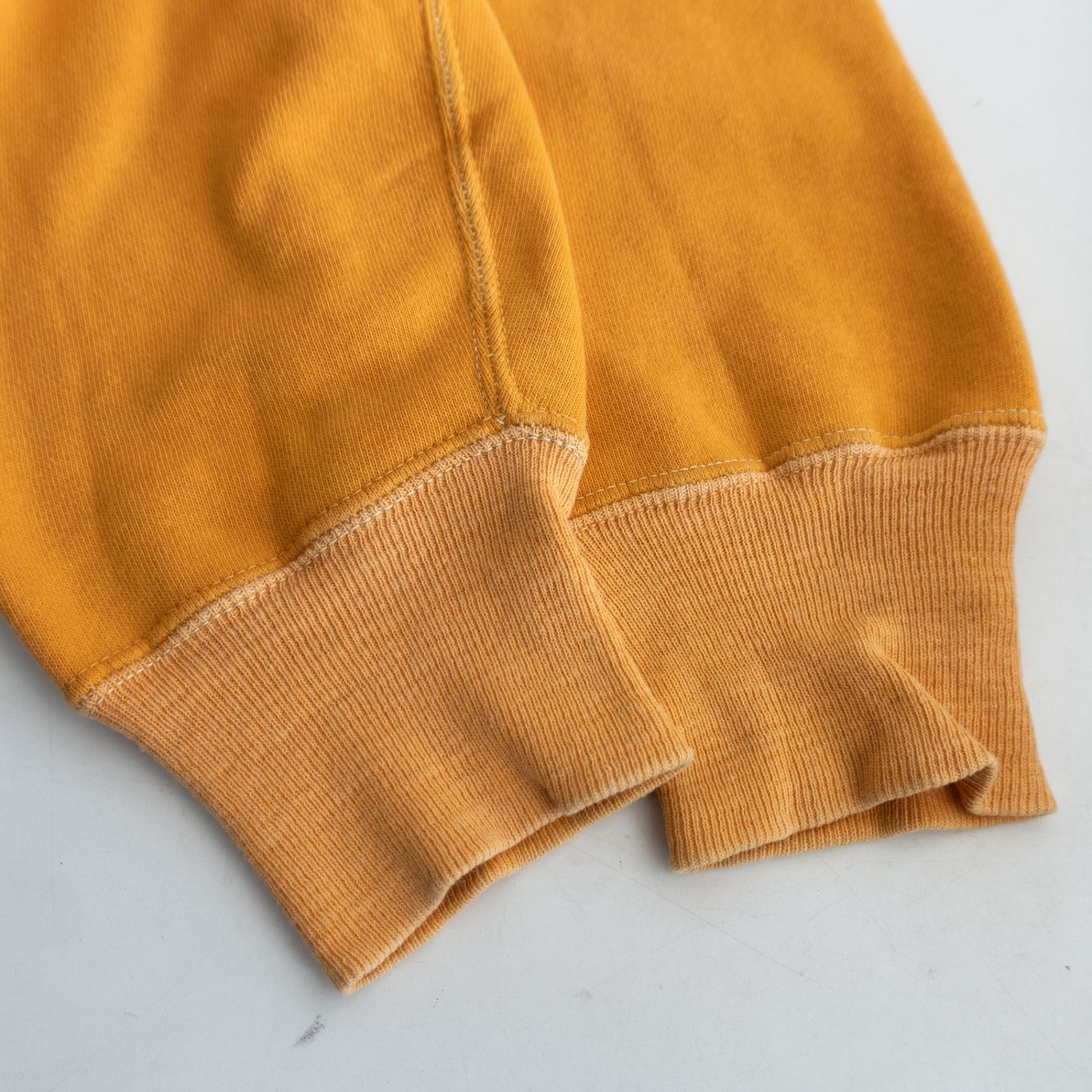 美品】WAREHOUSE 【両V プリント スウェット】 42 ウエアハウス 