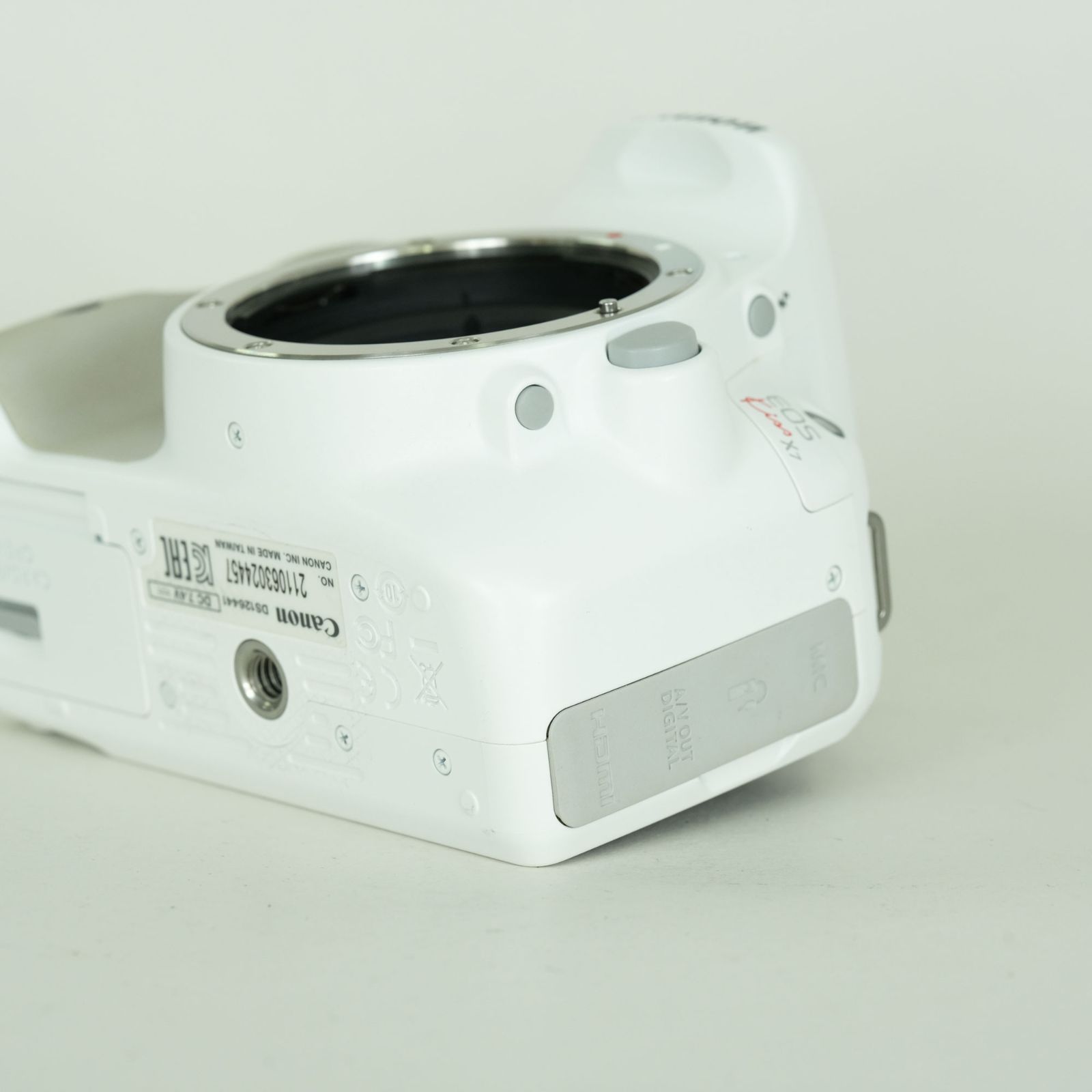 並品] Canon EOS Kiss X7 ボディ ホワイト | キヤノンEF-Sマウント 