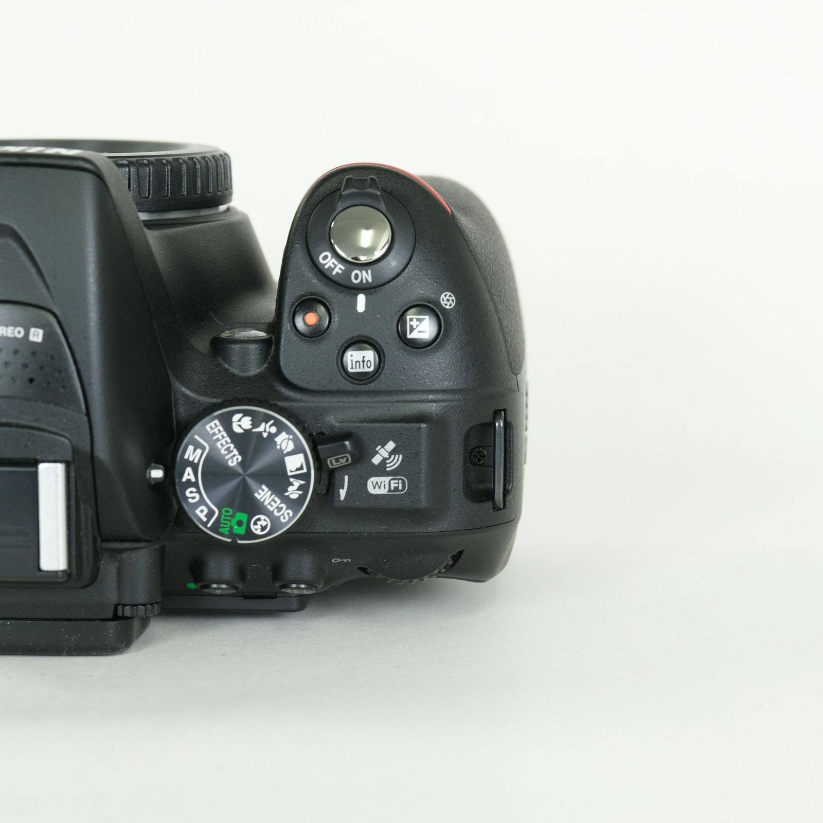 美品 | シャッター数1,034回｜SDカード付] Nikon D5300 | Nikon F 
