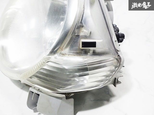 シエンタ DBA-NCP81G 右ヘッドライト 右ヘッドランプ NCP81G X