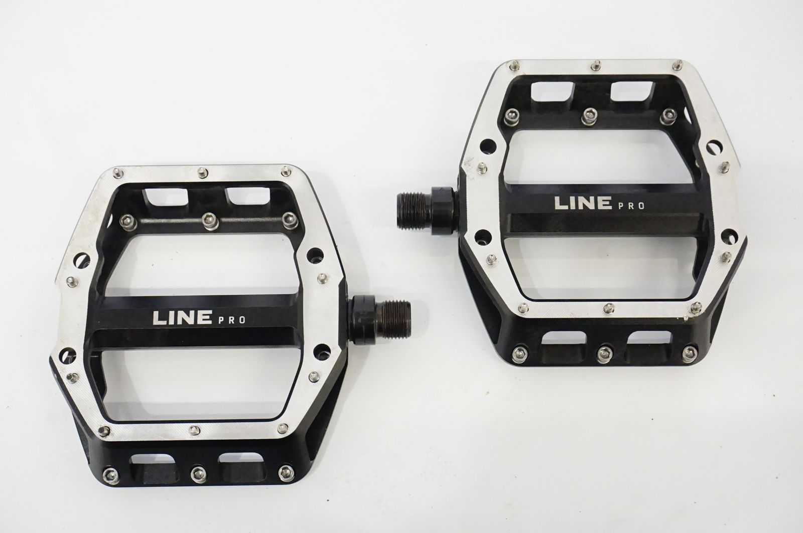 TREK 「トレック」 LINE PRO ペダル / バイチャリ浜松店
