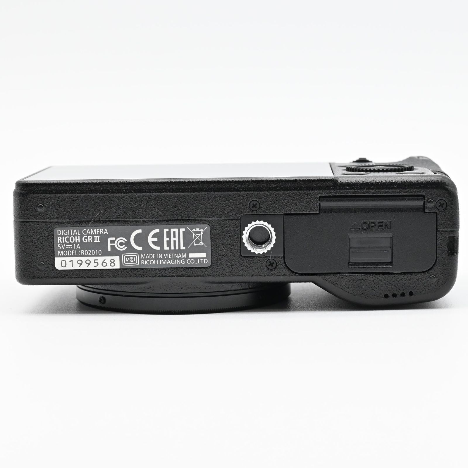 RICOH GR III HDF ショット数 765回 ほぼ新品 - メルカリ