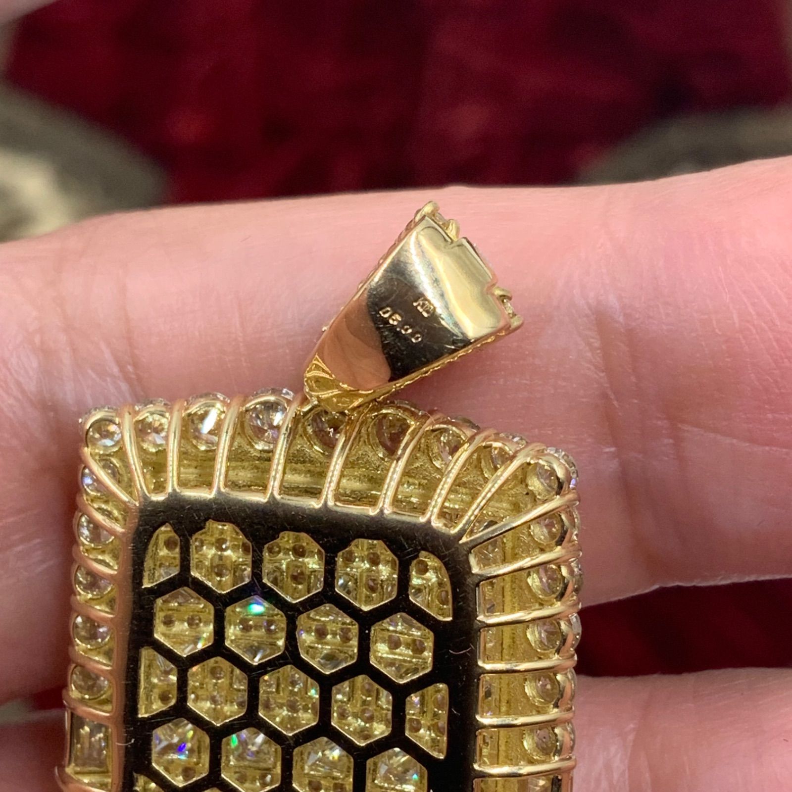 K18 ダイヤ ペンダントトップ 5ct 10.2g - メルカリ
