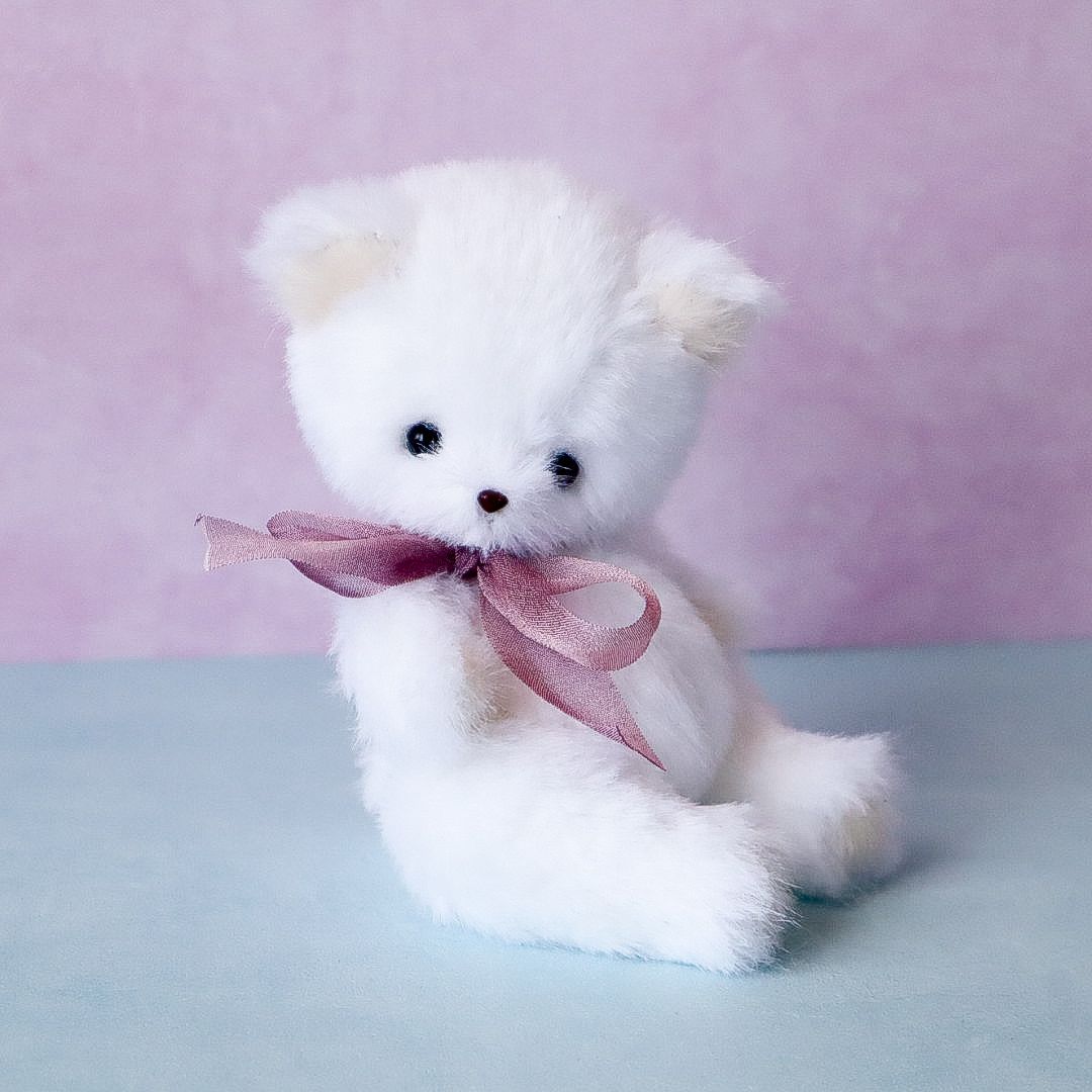スイートピンクのテディベア くま ぬいぐるみ 海外作家様 ハンドメイド テディベア 作家 ハンドメイド くま ぬいぐるみ スイートピンクの