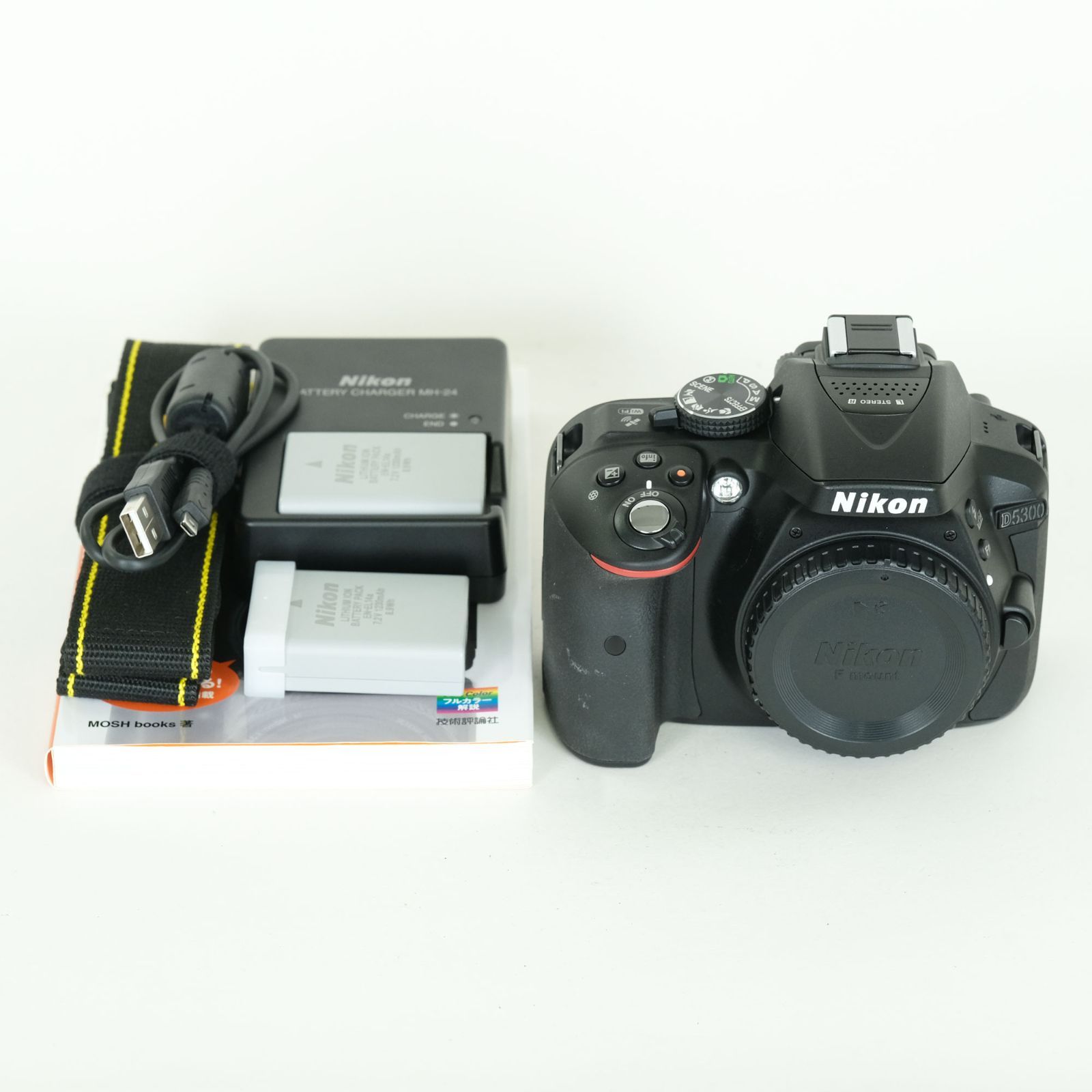 美品 | シャッター数3,790回｜バッテリー2個付] Nikon D5300 | Nikon F 