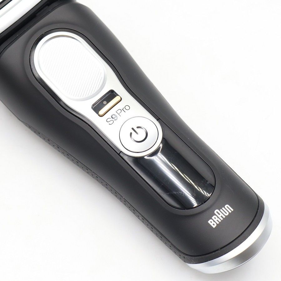 美品】ブラウン シリーズ9 Pro 9410s ブラック メンズシェーバー 美品】ブラウン シリーズ9 Pro 9410s ブラック メンズシェーバー
