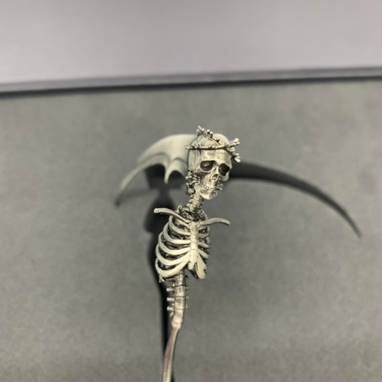 ☆加古川物流】【中古品】黒執事展 -Rich Black- 葬儀屋ペーパーナイフ 