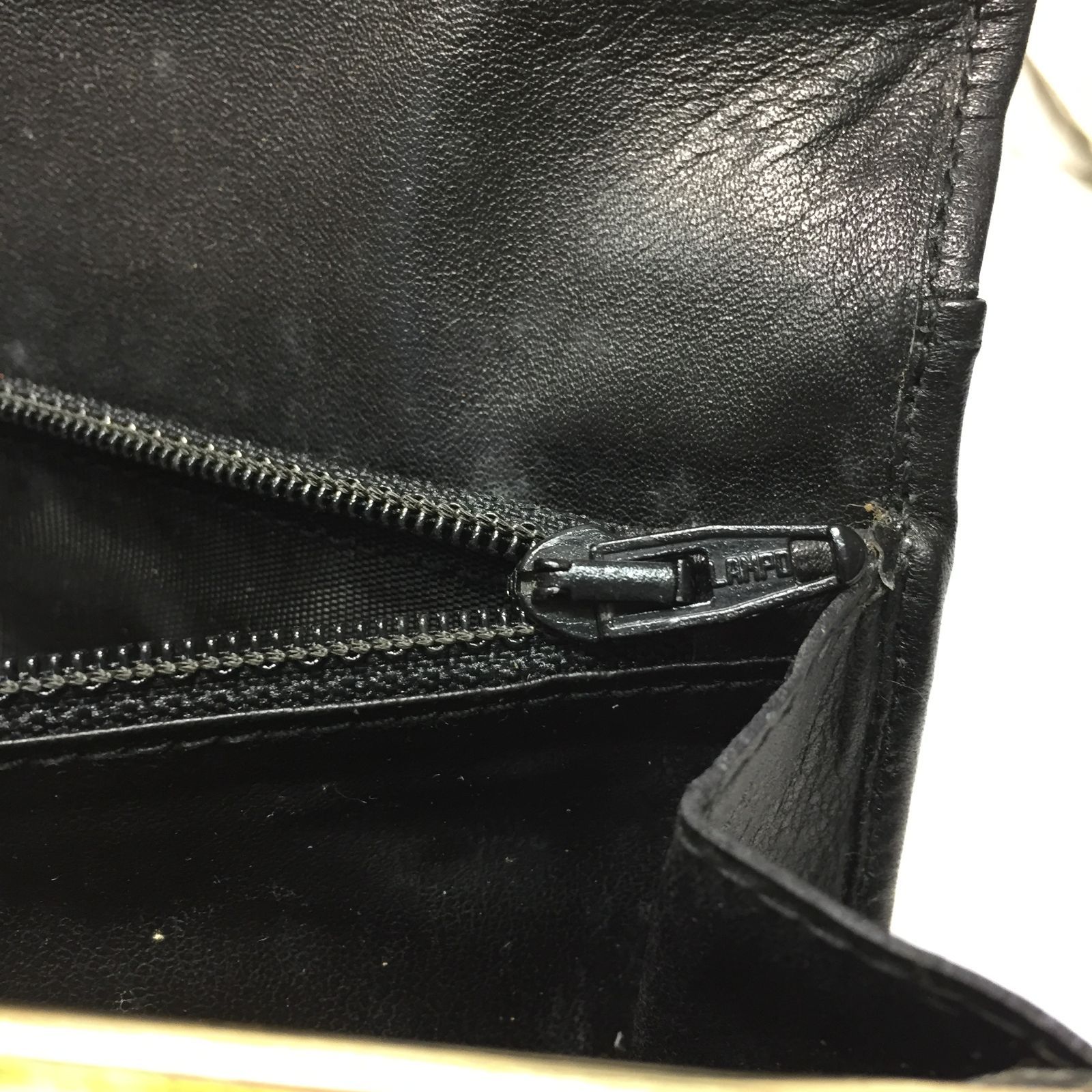 S【ヴィンテージ】セリーヌ CELINE レザー長財布 がま口 エンボスロゴ 