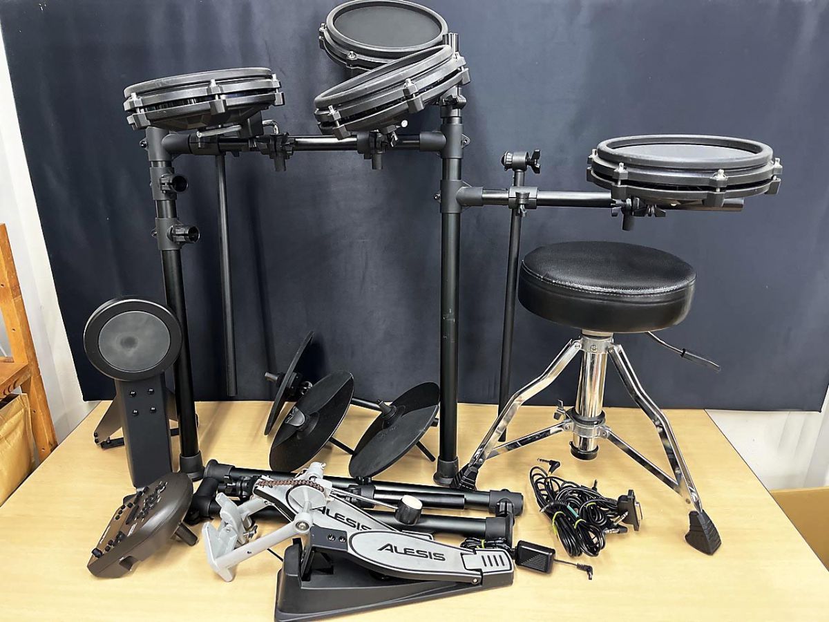 現状品】 ALESIS アレシス 電子ドラム Nitro Drum Module 椅子・ペダル 