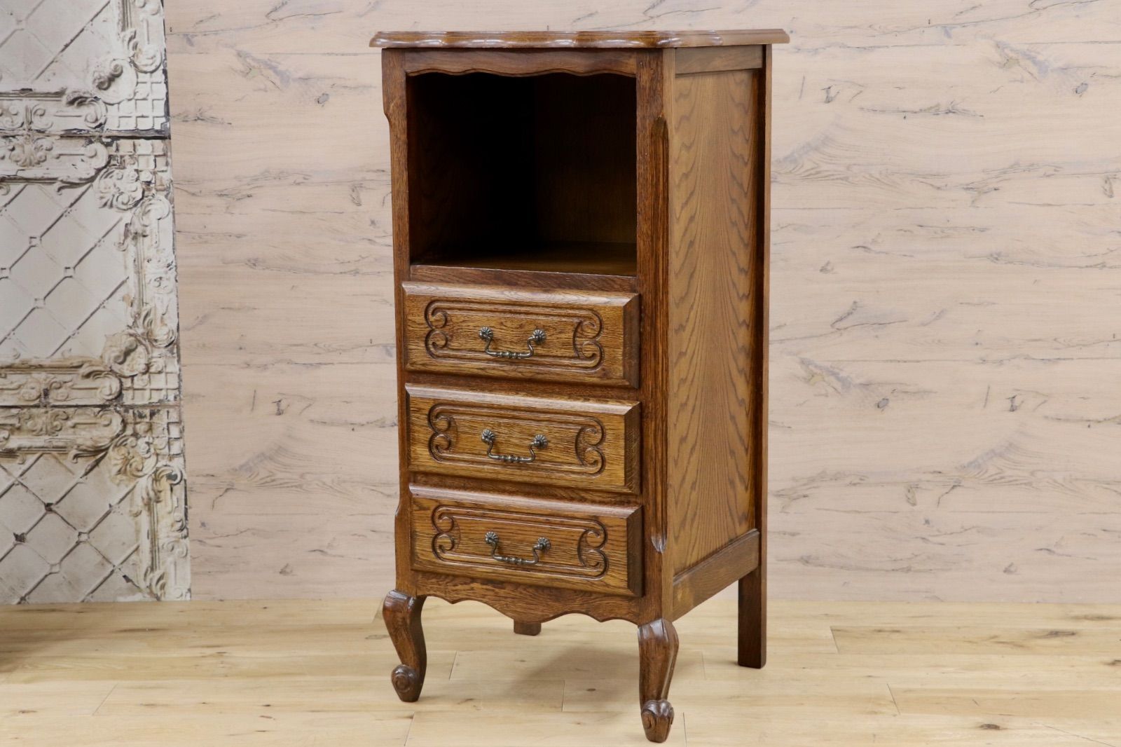 b*4様 三越家具 ブルージュ Brugge 引き出し付きスツール KW165 b*4様 三越家具 ブルージュ Brugge 引き出し付きスツール KW165 【公式