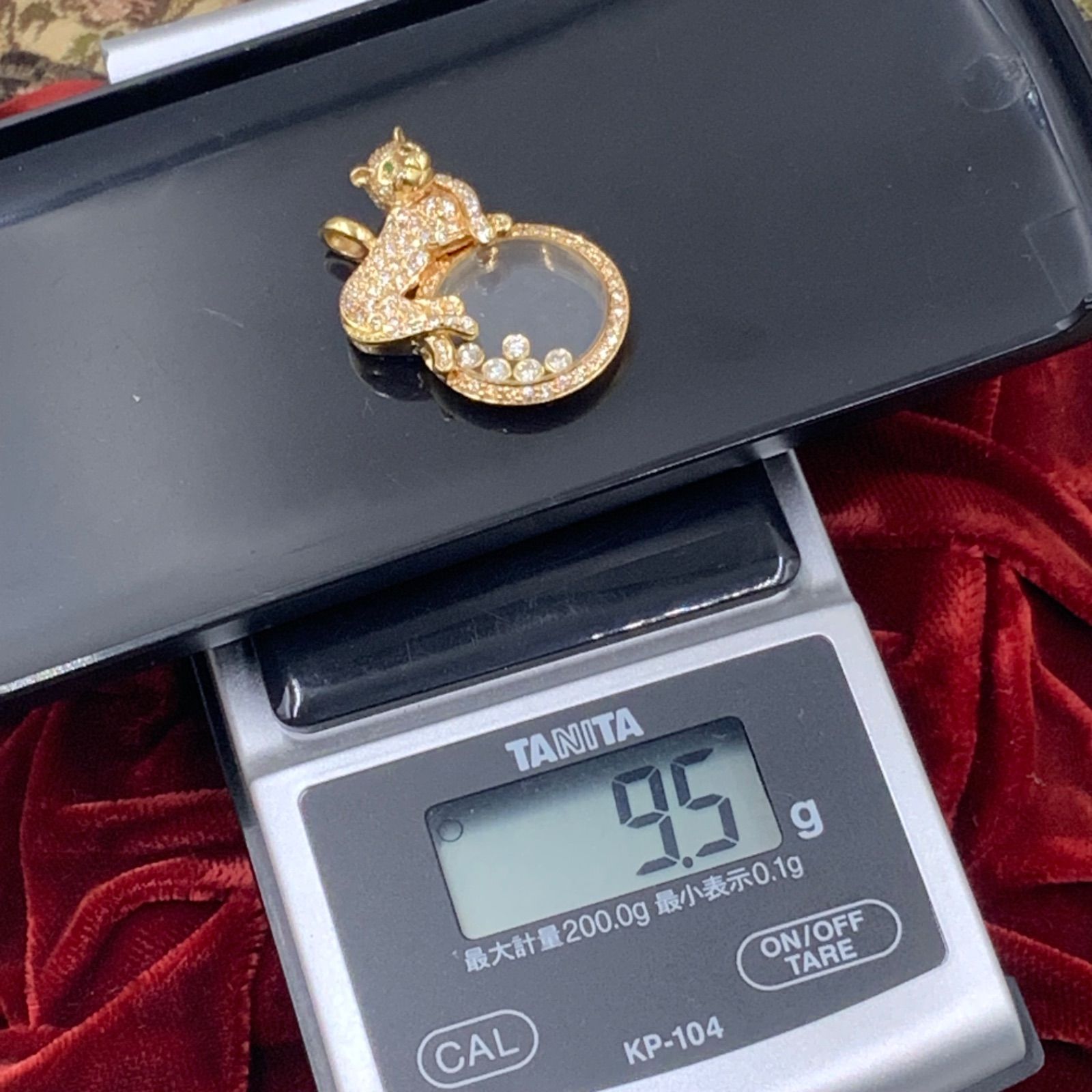 18K 750 パンサーペンダント 9.5g ダイヤモンド - メルカリ