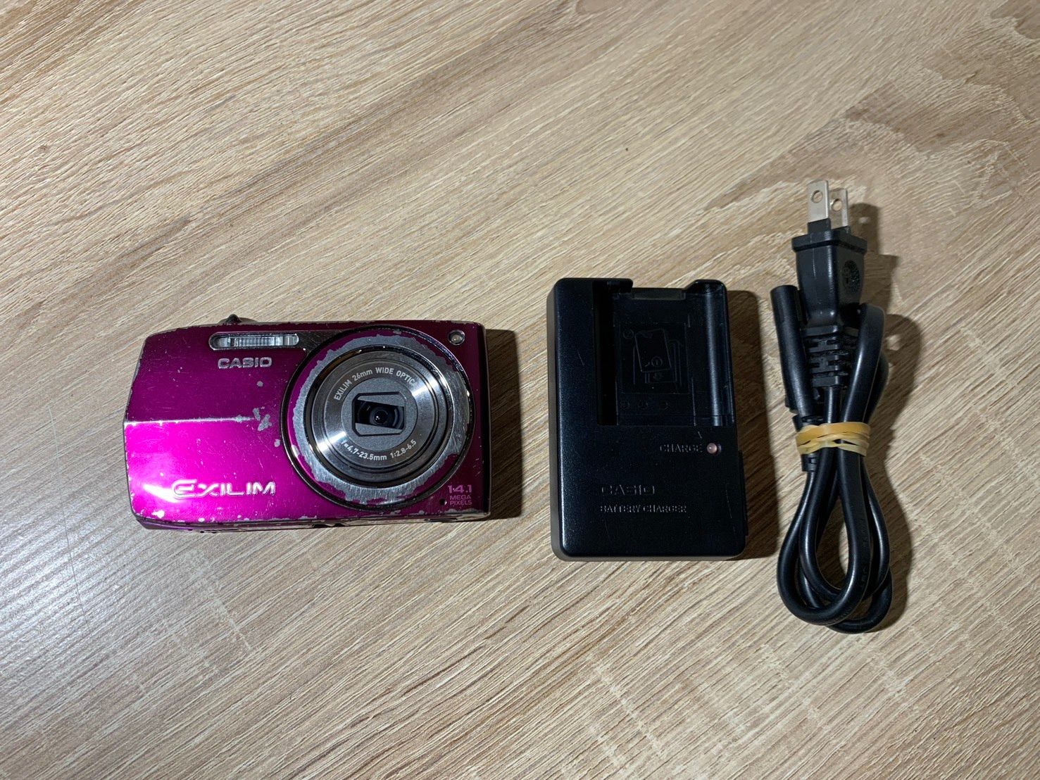 9313 CASIO EXILIM EX-Z2300 パープル デジカメ ジャンク品 - メルカリ