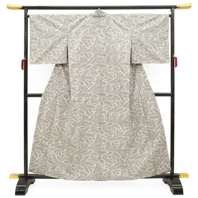新古品】 本場大島紬 着物 未使用 白大島 森口華弘 創作意匠 葉 リーフ