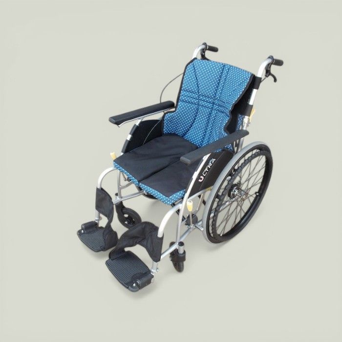 送料無料（一部地域を除く）自走式車椅子 ウルトラシリーズ NA-U1 ts-26-0403-10