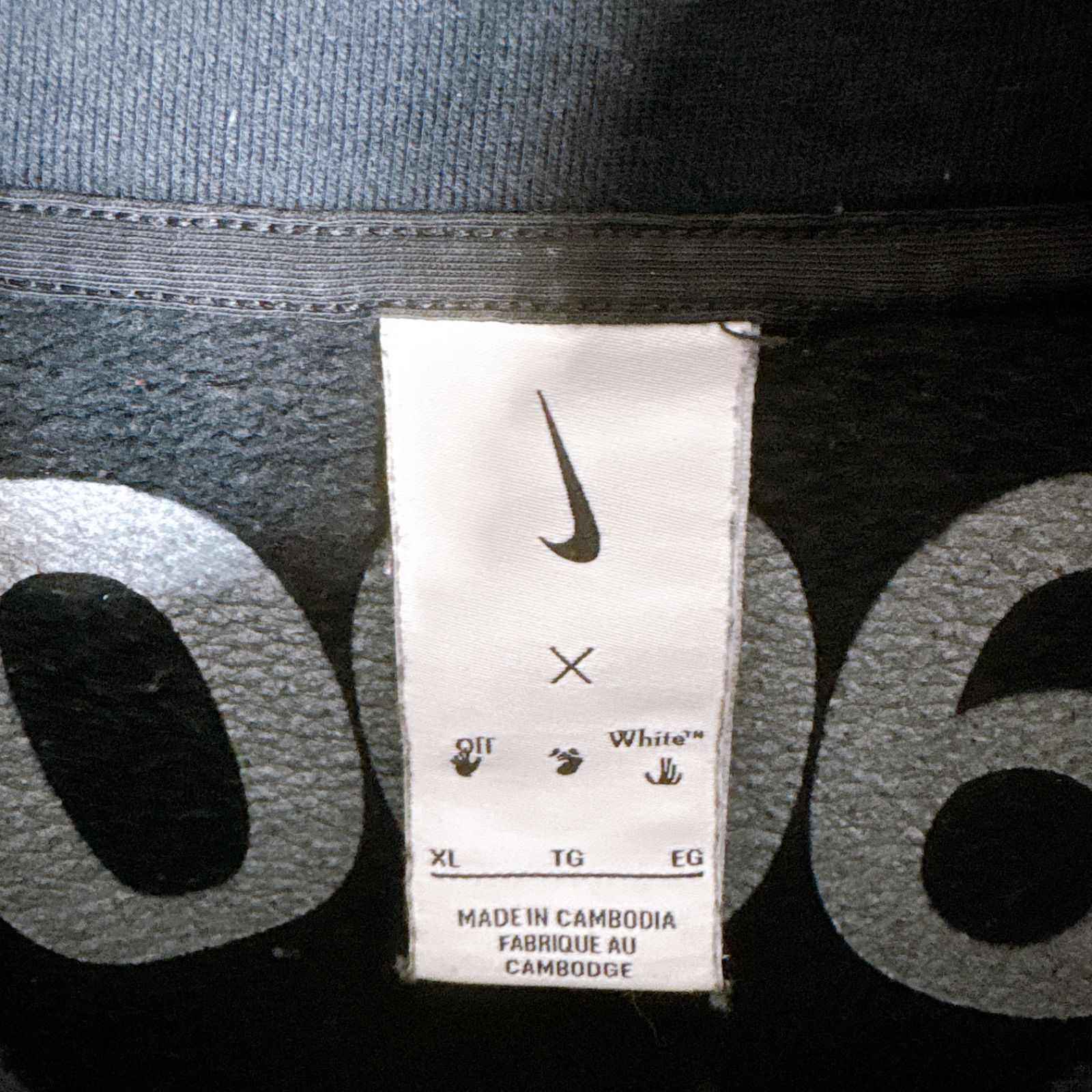 国内正規品/即完売モデル】OFF-WHITE × NIKE コラボ ヘビーウェイト 