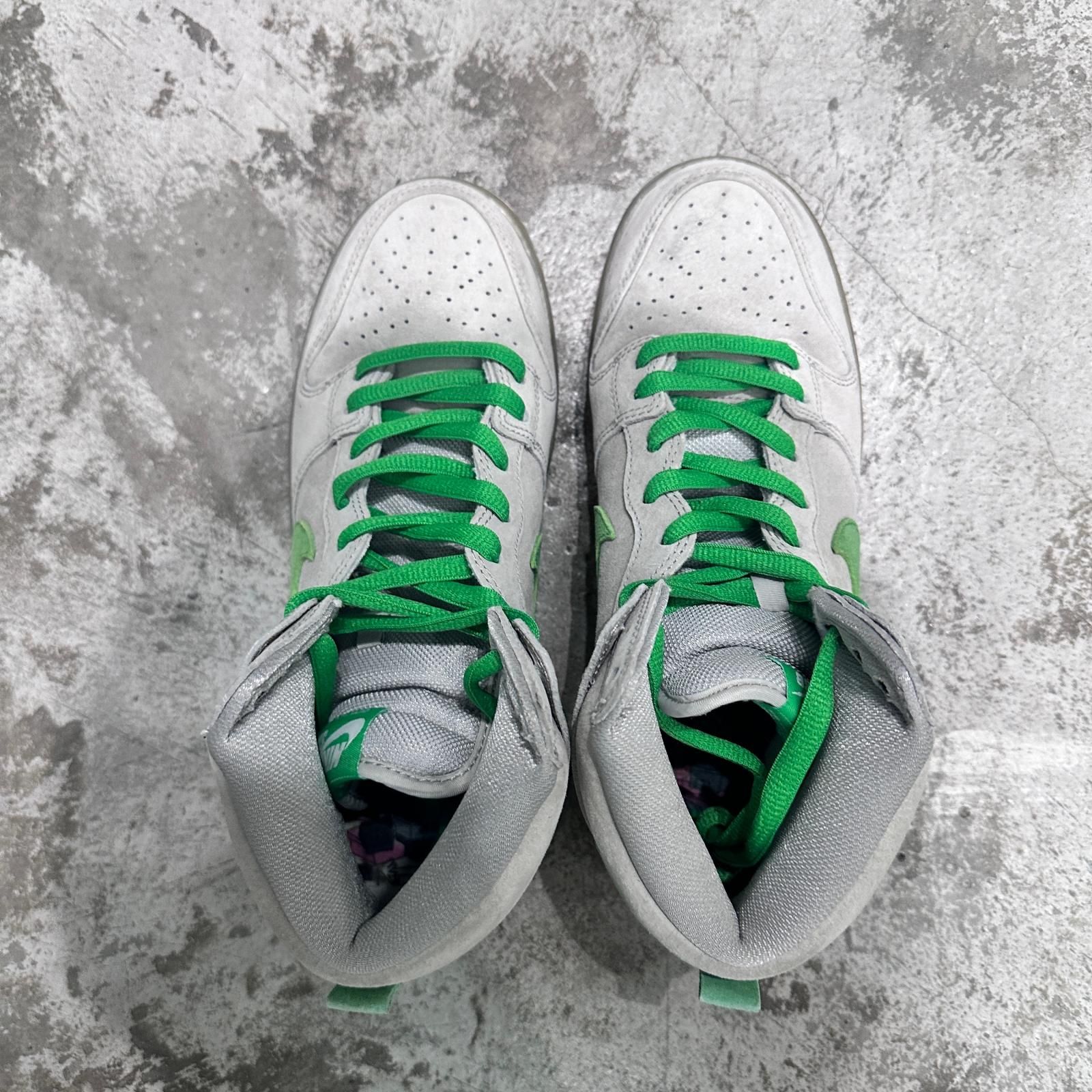 NIKE SB Dunk High 