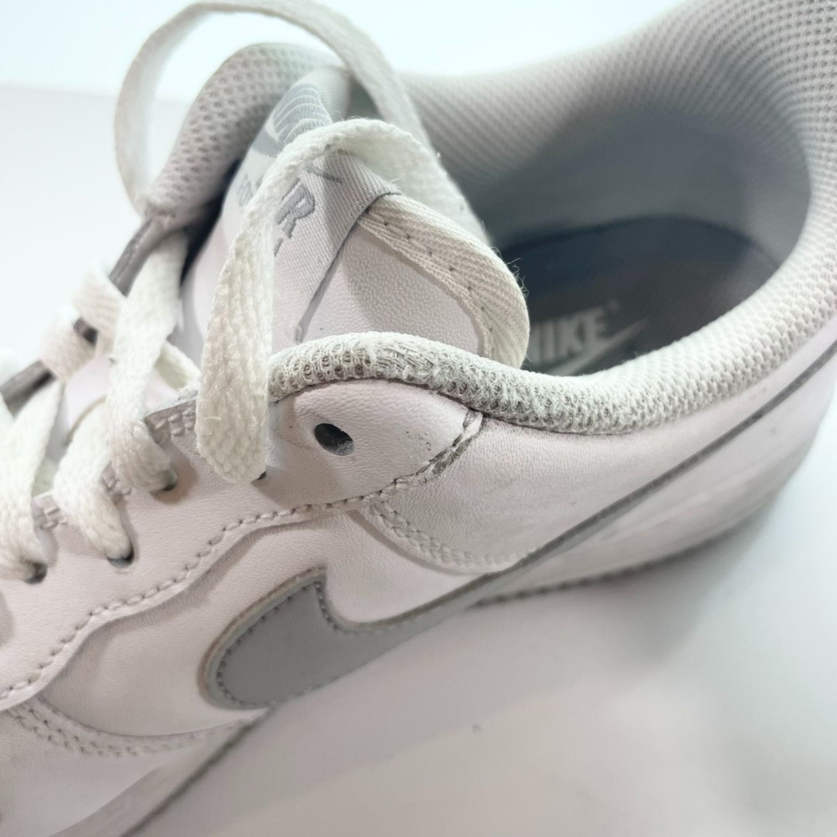 ナイキ NIKE AIR FORCE 1 