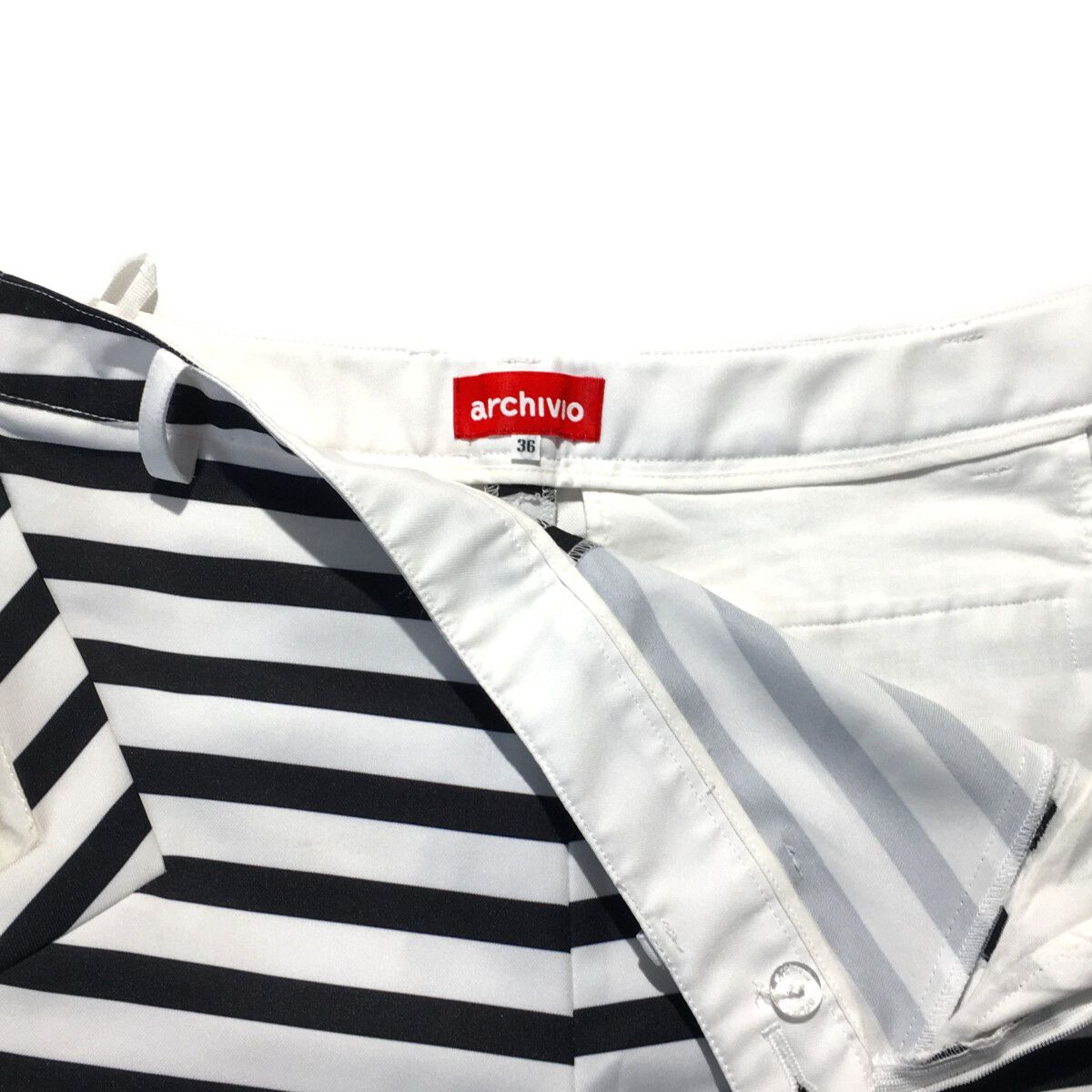 中古 レディース アルチビオ archivio ショートパンツ 36(S) 白×黒
