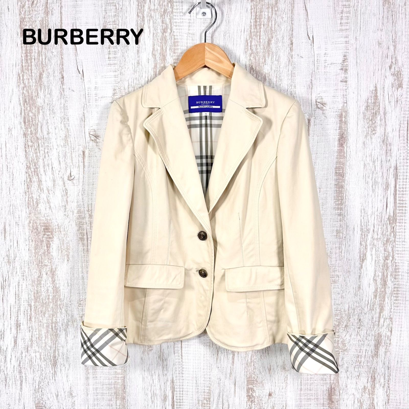 BURBERRY BLUE LABEL バーバリーブルーレーベル ロゴボタン ノバ