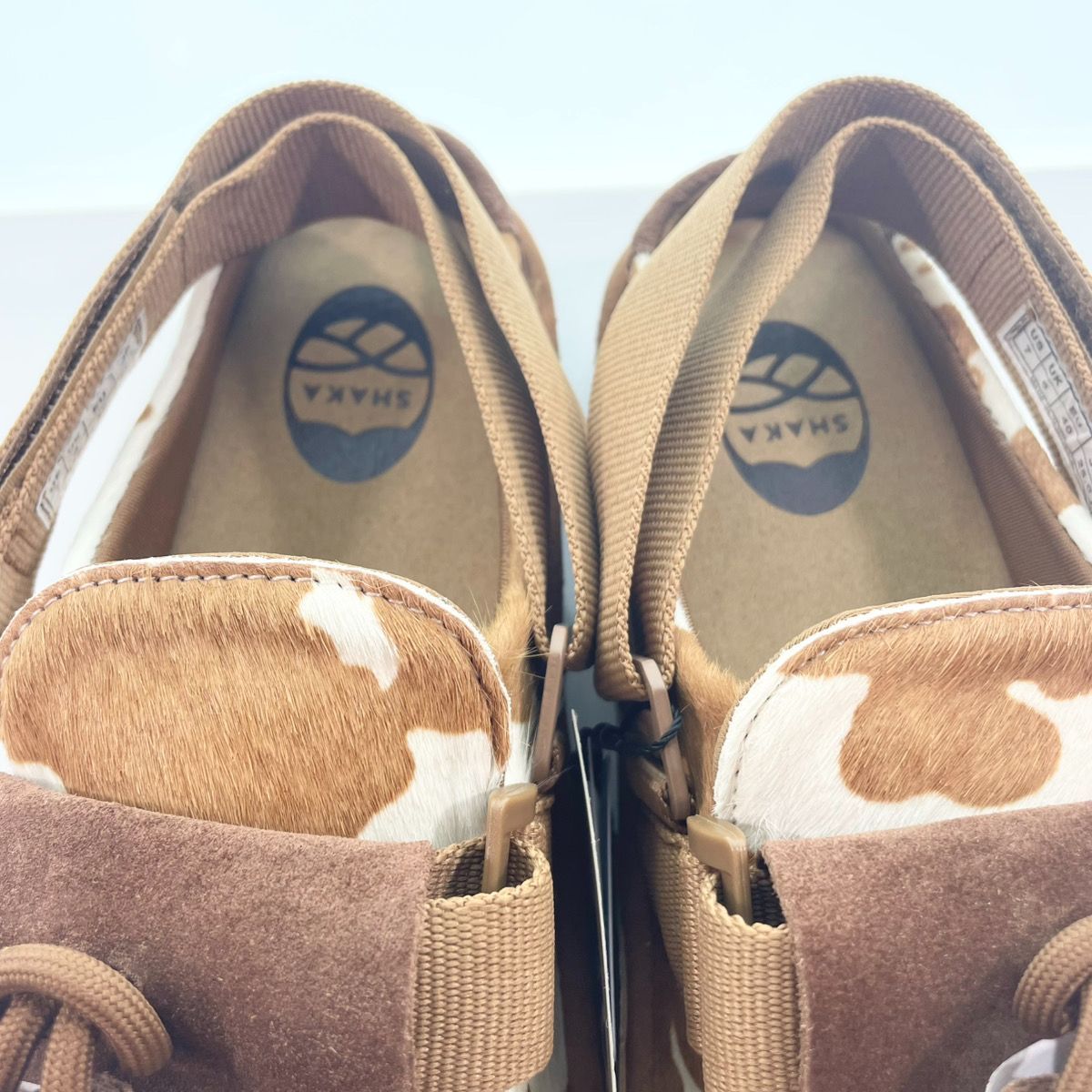 シャカ SHAKA MOC MULE TASSEL COWHAIR モック ミュール タッセル 