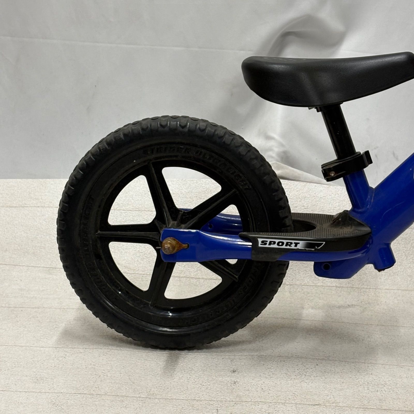 STRIDER CLASSIC ストライダー 12インチ ブルー スポーツモデル 日本 