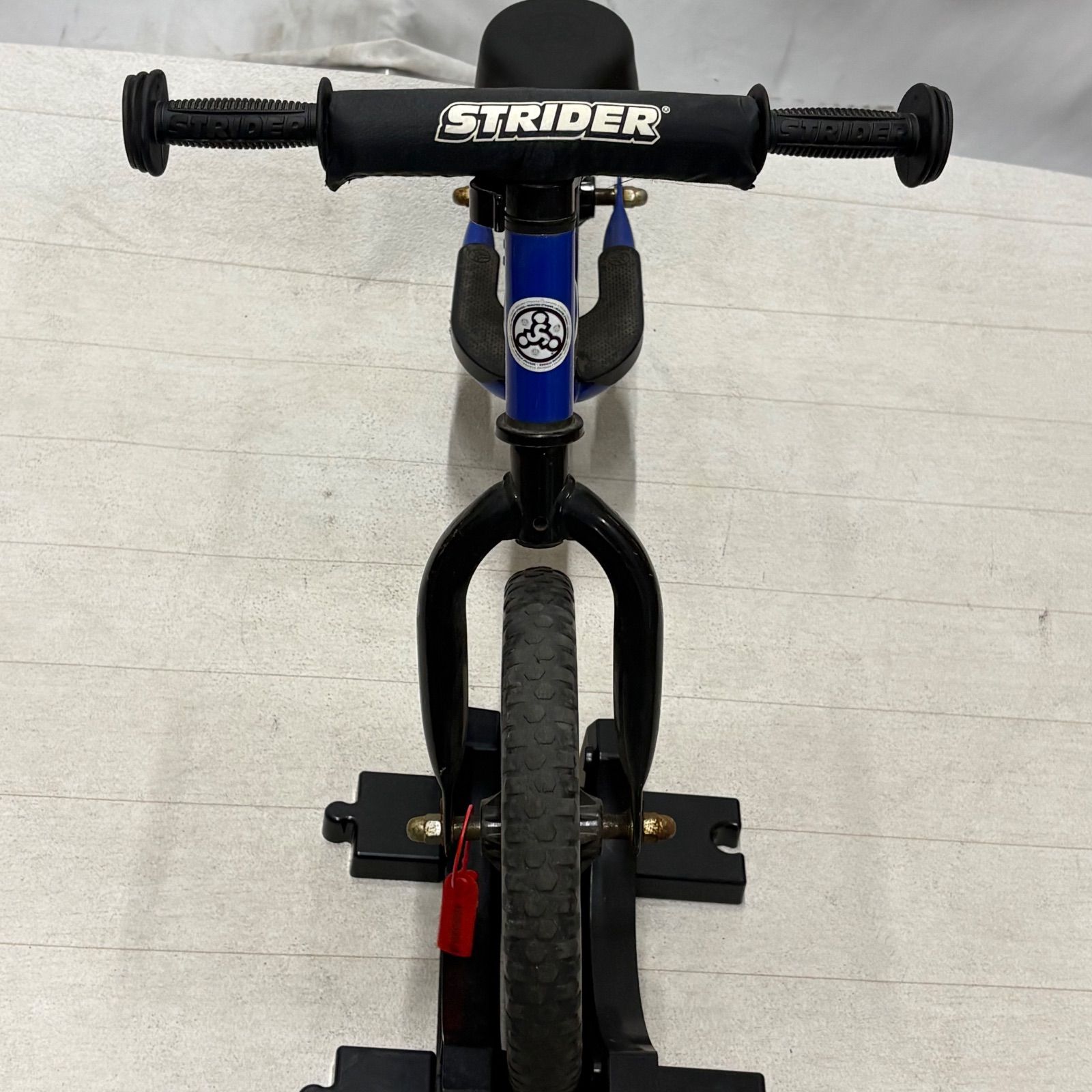 STRIDER CLASSIC ストライダー 12インチ ブルー スポーツモデル 日本 