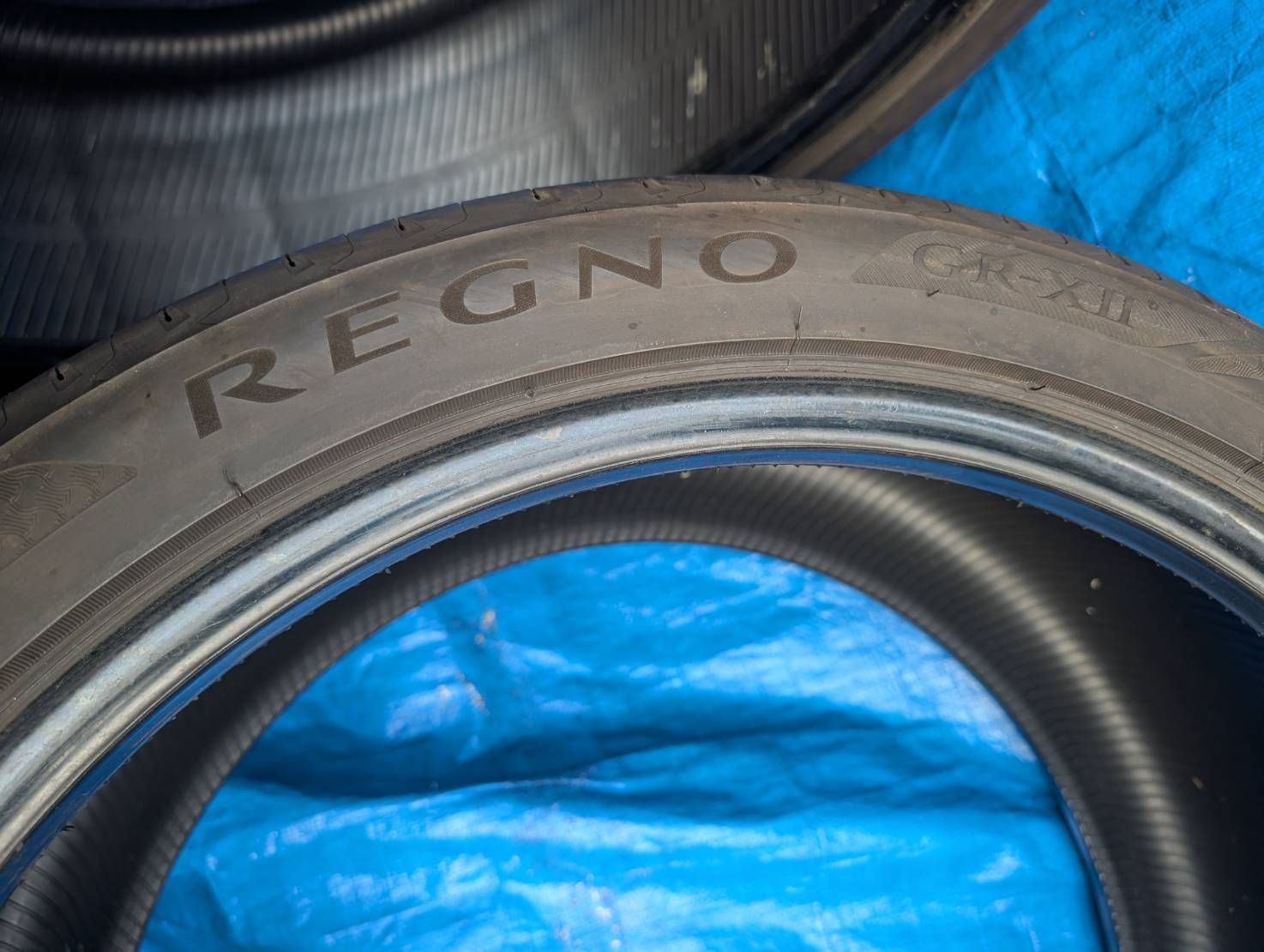 4107) 275/35R19 100W ブリヂストン REGNO GR-XⅡ 2本セット【北海道