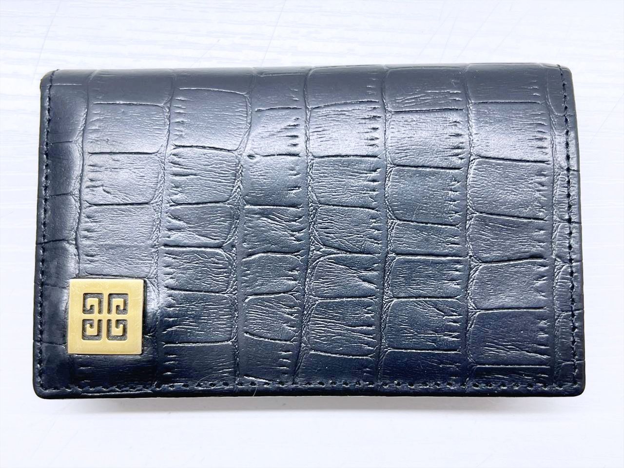 美品 GIVENCHY ジバンシィ 4G クロコ型押し カードケース 黒 美品 GIVENCHY ジバンシィ 4G クロコ型押し カードケース 黒