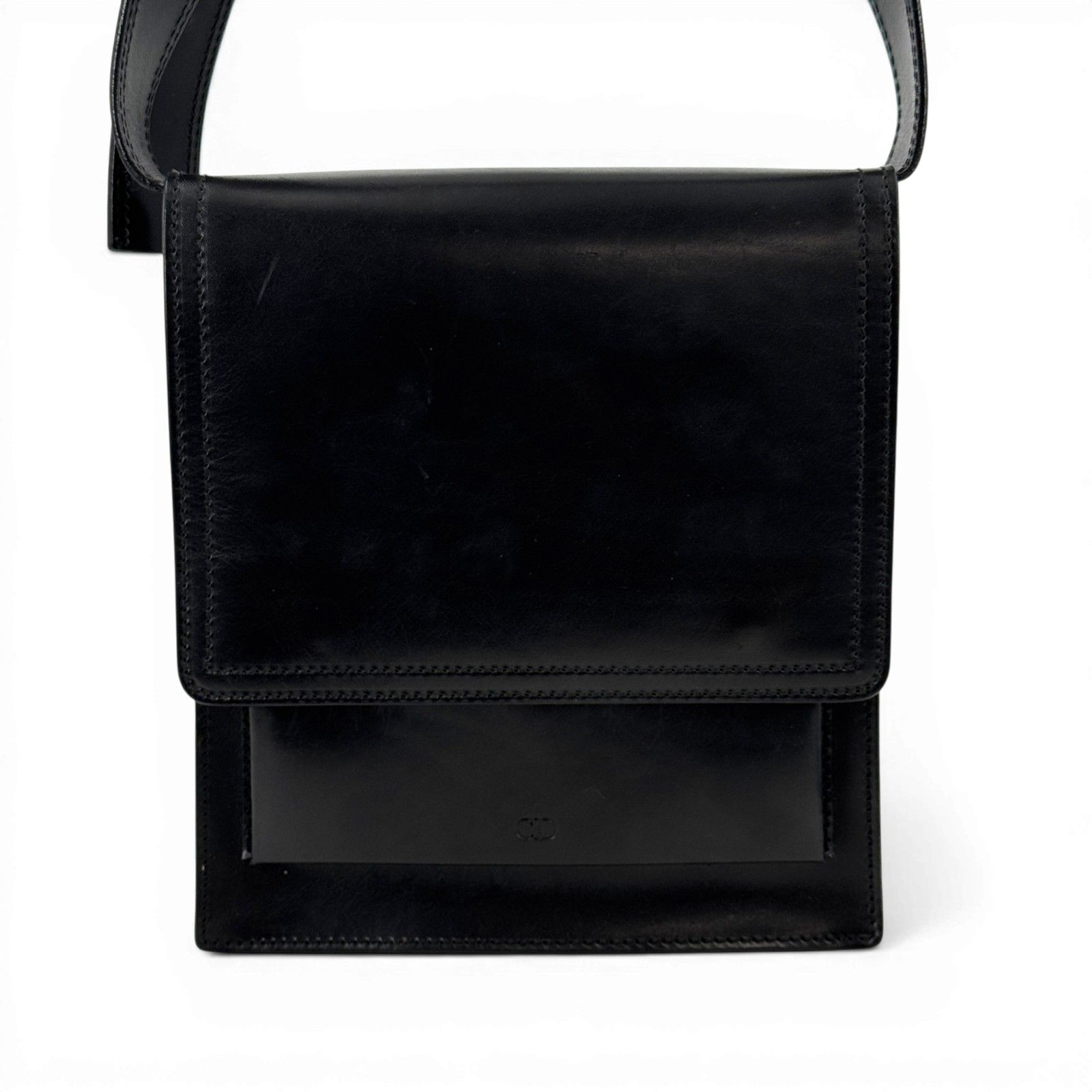 DIOR ブラックレザー ショルダーバッグ - メルカリ DIOR ブラックレザー ショルダーバッグ - メルカリ